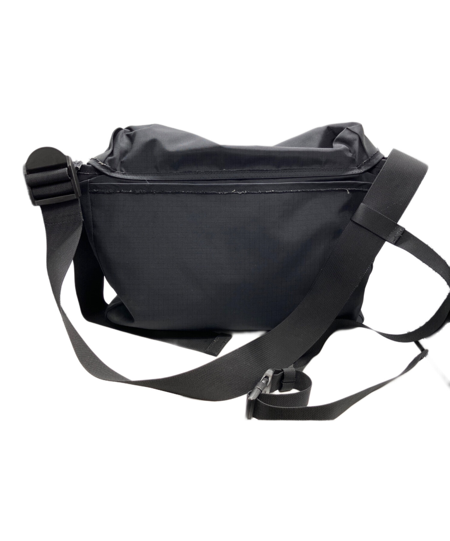 美品 Acne Studios メッセンジャーバッグ 黒 ブラック 中古・古着通販】Acne studios (アクネ ストゥディオズ