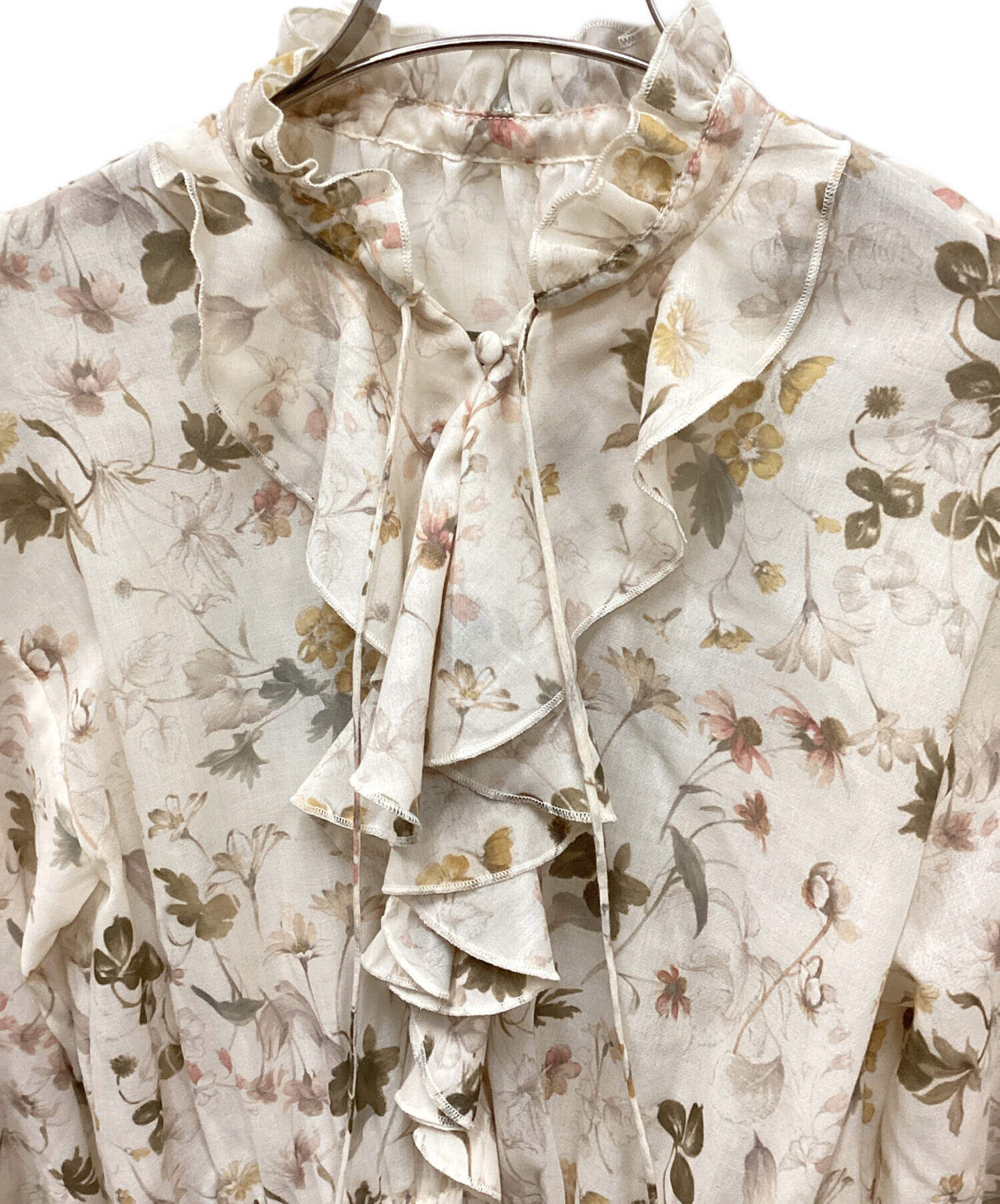中古・古着通販】ETRE TOKYO (エトレトウキョウ) フラワープリント