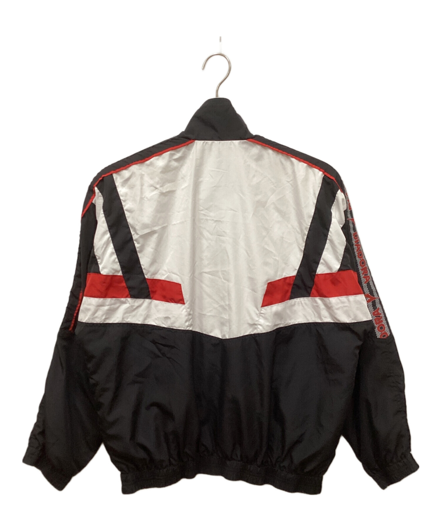 中古・古着通販】DIADORA (ディアドラ) テープラインナイロン