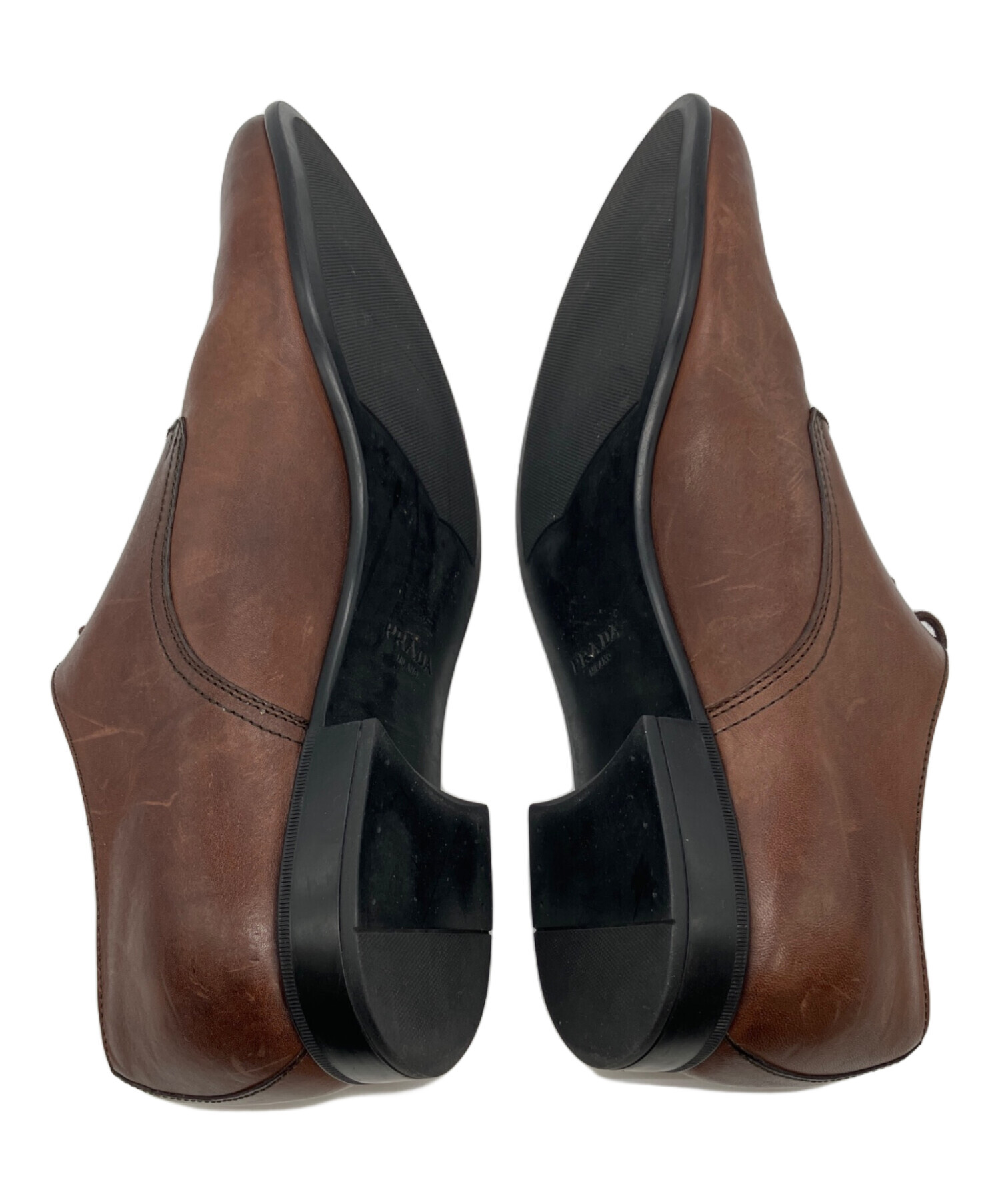 中古・古着通販】PRADA (プラダ) レザー外羽根シューズ ブラウン 中古・古着通販】PRADA (プラダ) レザー外羽根シューズ ブラウン