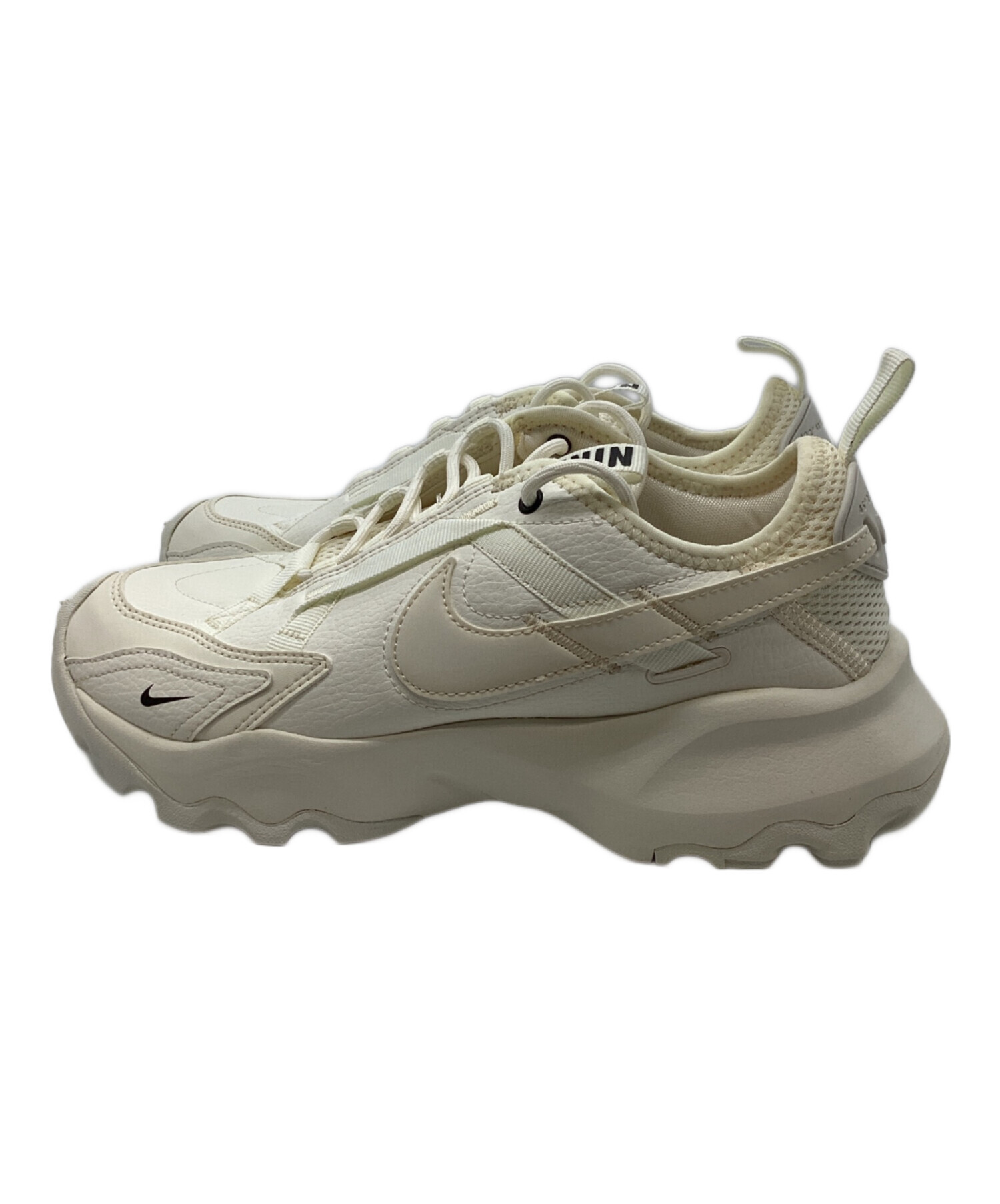 中古・古着通販】NIKE (ナイキ) TC 7900 スニーカー アイボリー サイズ 