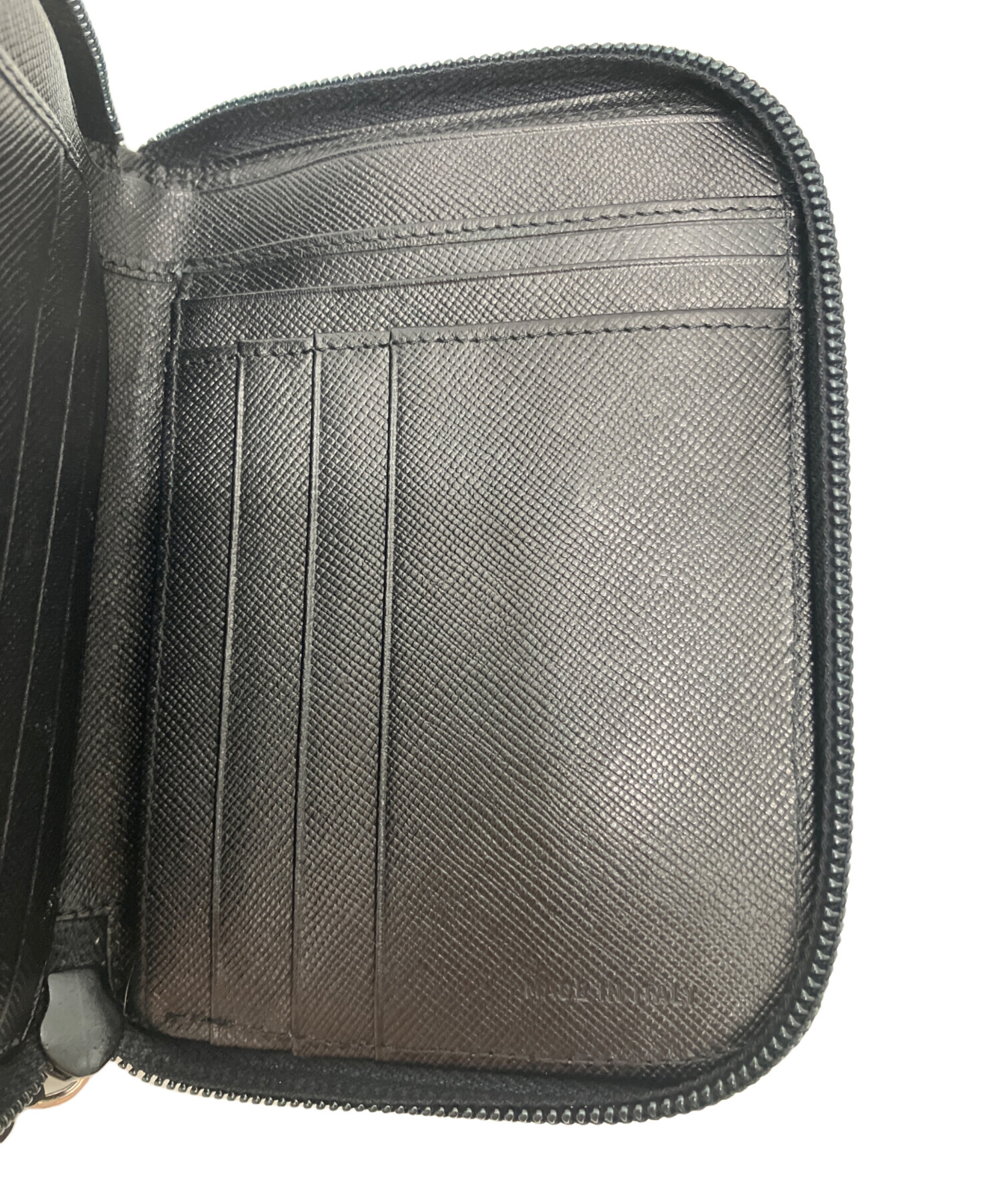 【itさん専用】PRADA ナイロン財布（中古） 中古・古着通販】PRADA (プラダ) ナイロンラウンドジップウォレット