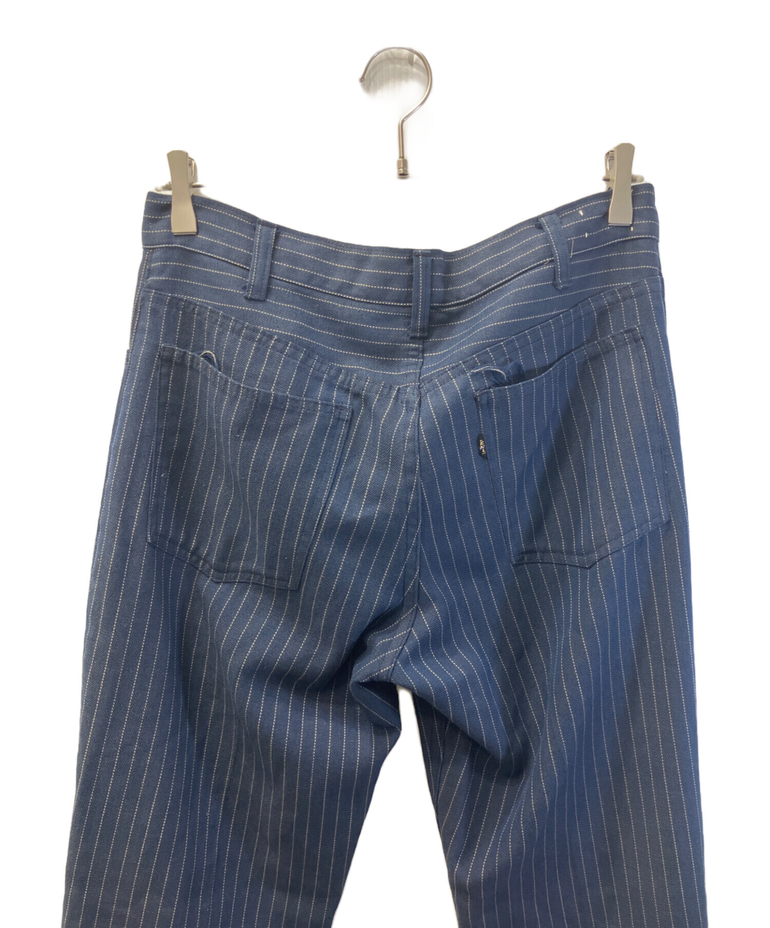 s*m様 【新品 未使用】Levi's ストライプ ワークパンツ リーバイス ヒ 中古・古着通販】LEVI'S (リーバイス) ピンストライプスタプレパンツ