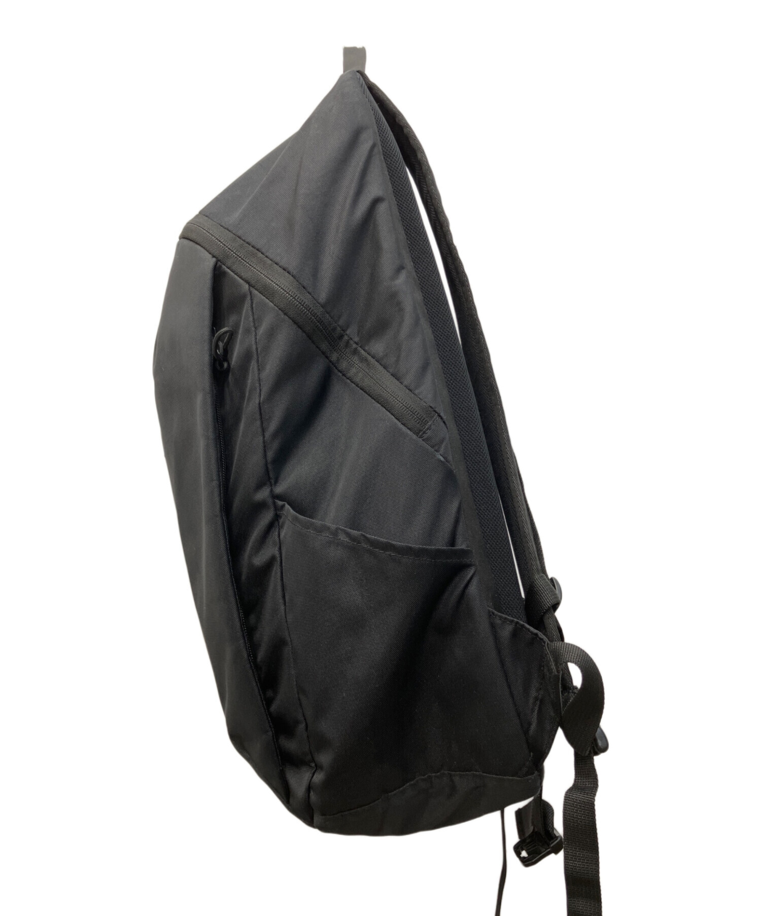 中古・古着通販】Columbia (コロンビア) バックパック 25L ブラック 