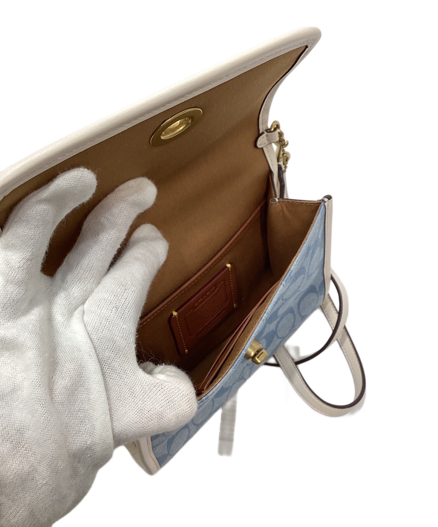 コーチ中古カバン 中古・古着通販】COACH (コーチ) ショルダーバッグ スカイブルー