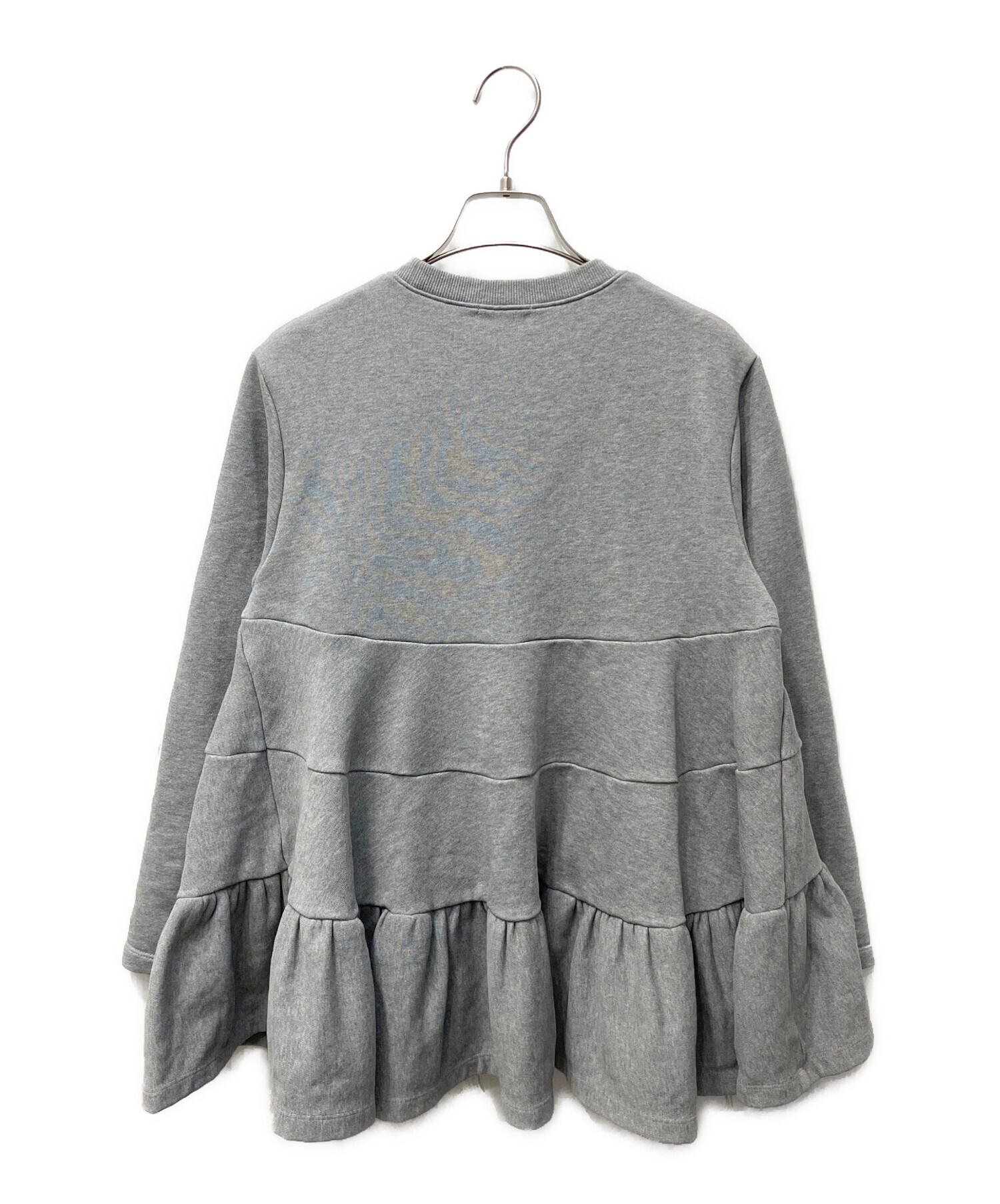 美品！定番！yori ヨリ　ミニ裏毛ティアードカットソー　ブラック 中古・古着通販】yori (ヨリ) 速乾裏毛ティアードフリルカットソー