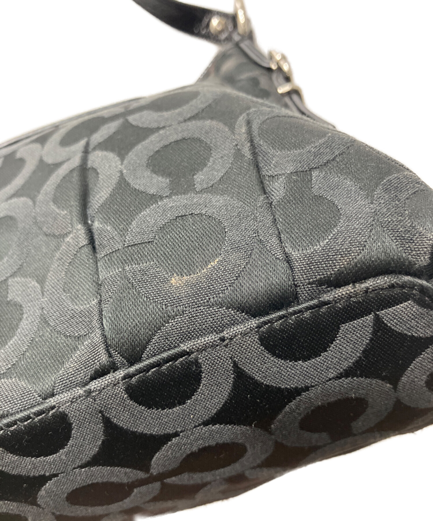 中古・古着通販】COACH (コーチ) オプアートワンハンドルハンドバッグ 
