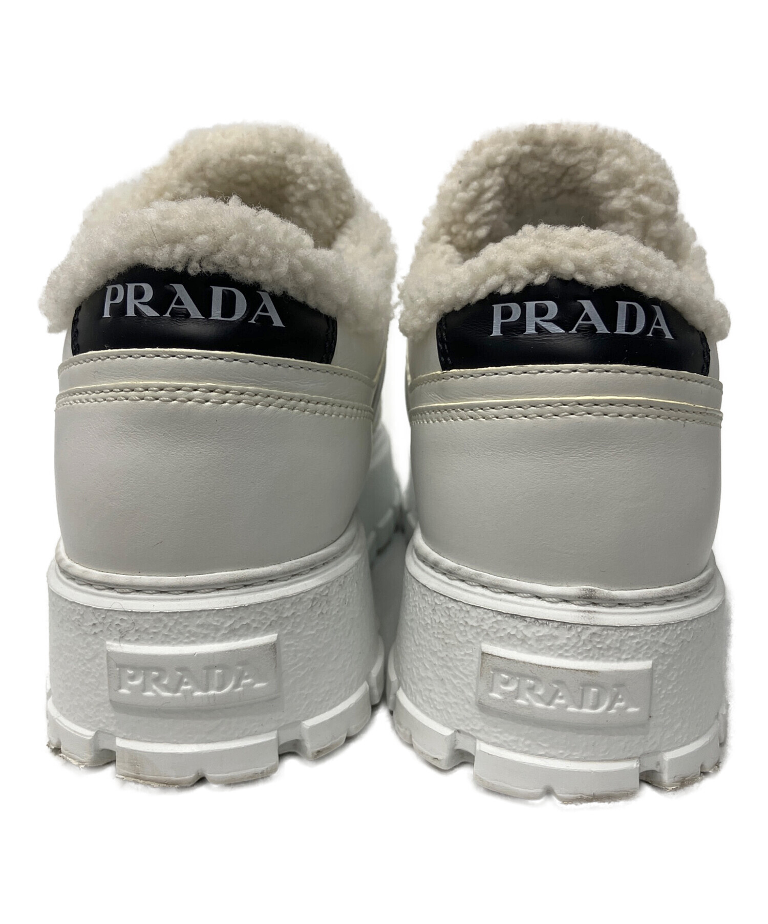 PRADA プラダ レザースニーカー ホワイト 37 厚底 正規品　最終値下げ 中古・古着通販】PRADA (プラダ) トライアングルロゴ レザー