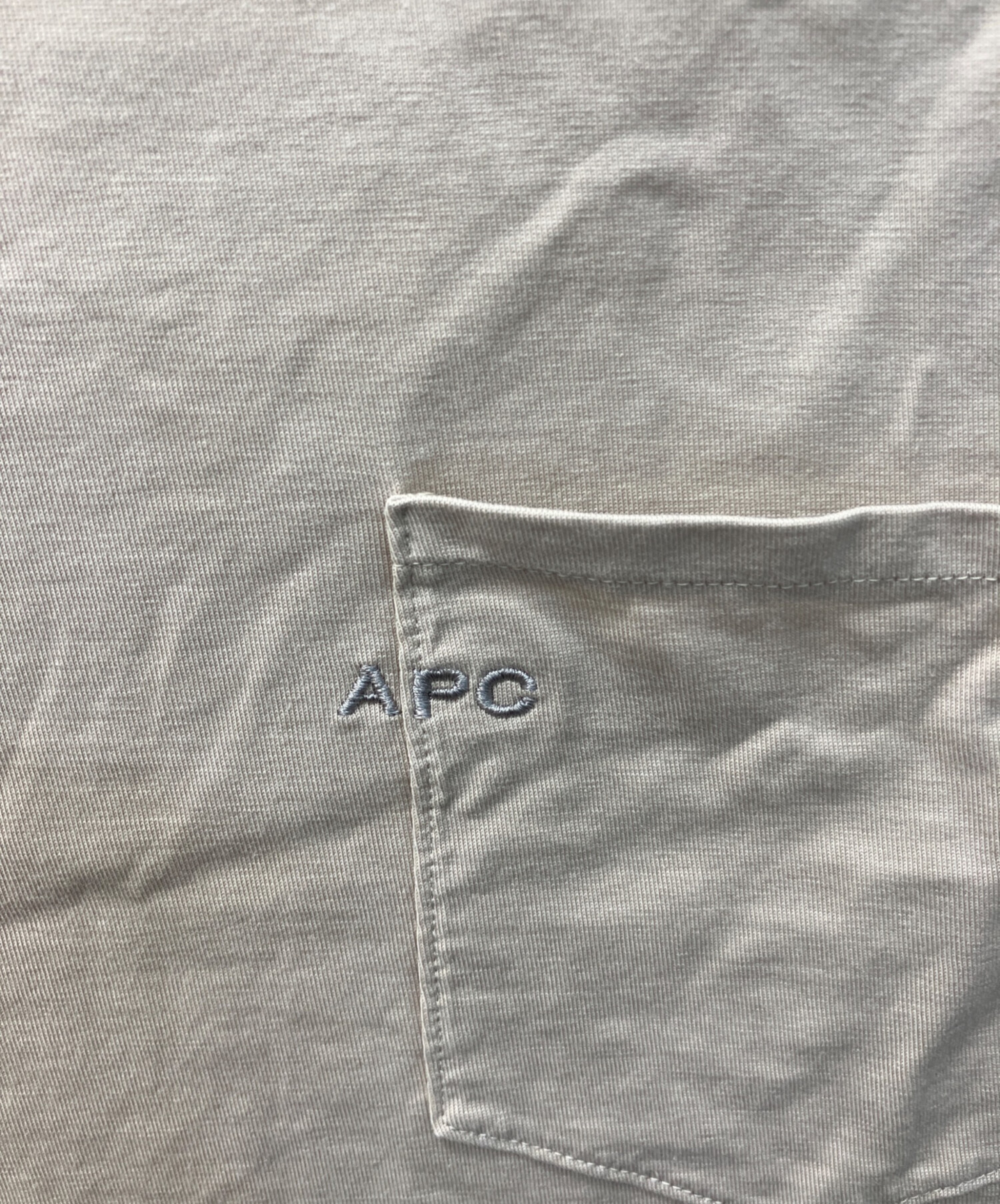 中古・古着通販】A.P.C. (アーペーセー) ロゴ刺繍ポケットTシャツ