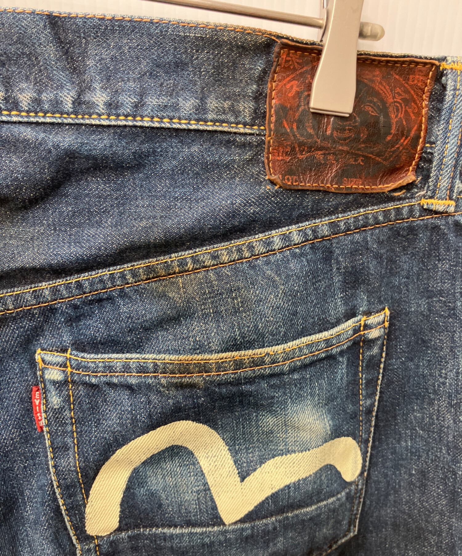 中古・古着通販】EVISU (エヴィス) 白カモメペイント セルビッチデニム