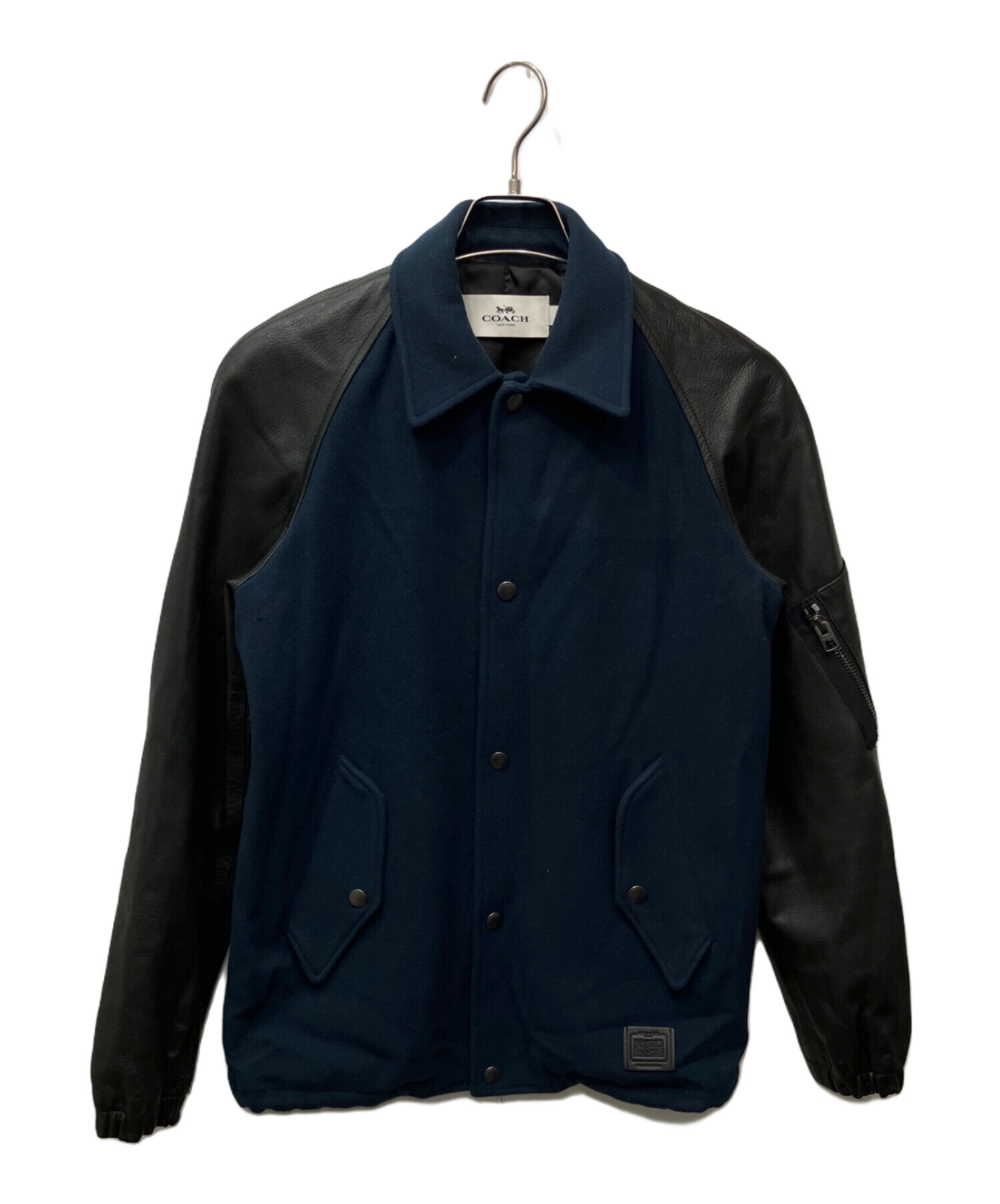 COACH コーチ レザースタジャン／背面パンサーワッペン・羊革切替／46 中古・古着通販】COACH (コーチ) ゴートレザー切替ウールスタジャン