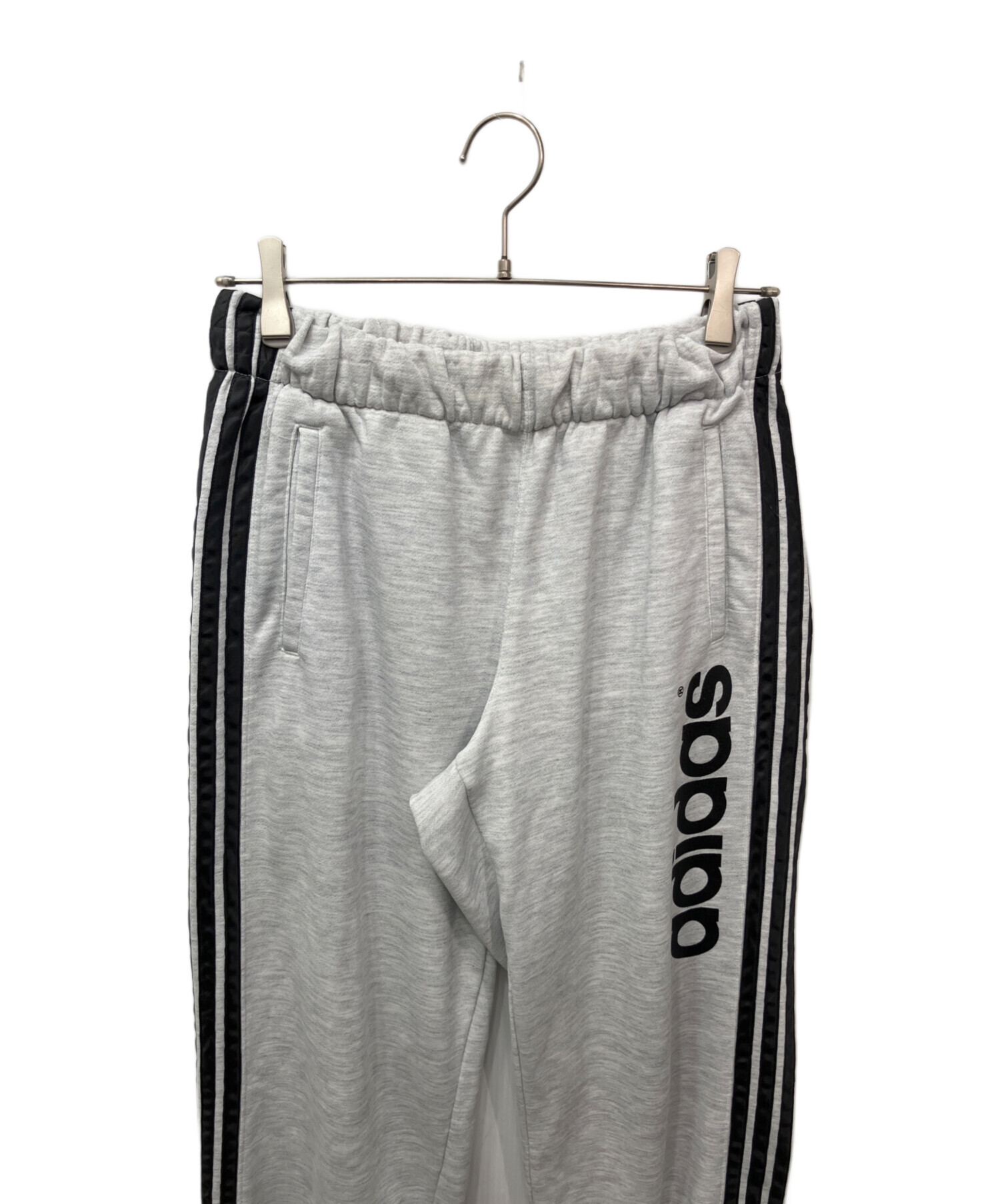 中古・古着通販】adidas (アディダス) トラックパンツ グレー