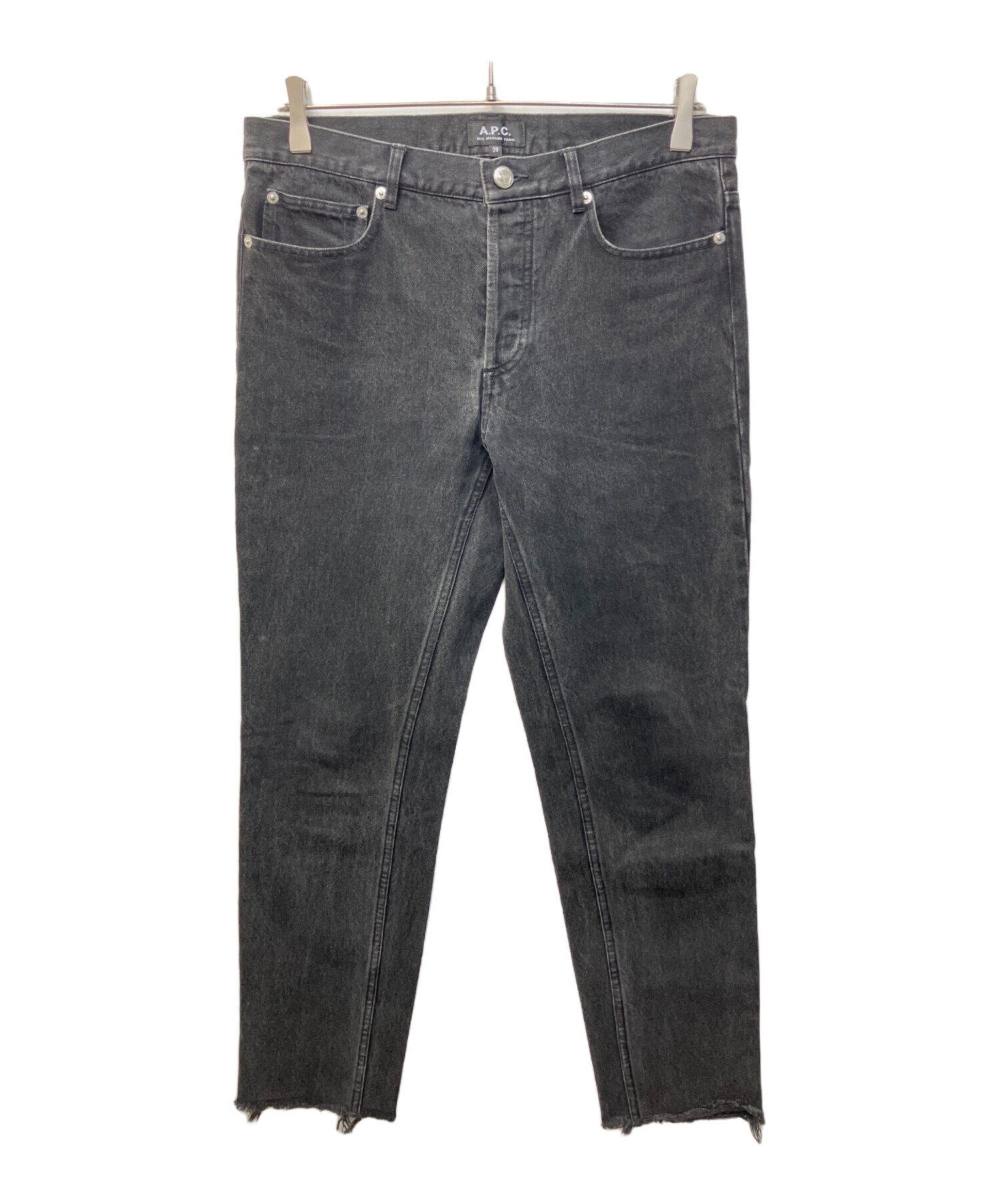 中古・古着通販】A.P.C. (アーペーセー) カットオフブラックデニム