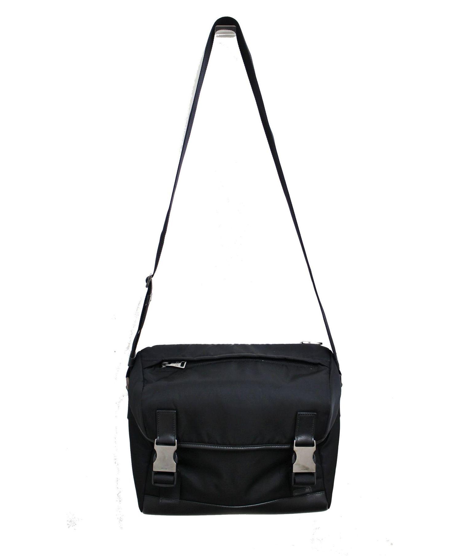 PRADA ブラック メッセンジャーバッグ PRADA プラダ ショルダーバッグ メッセンジャーバッグ ナイロン