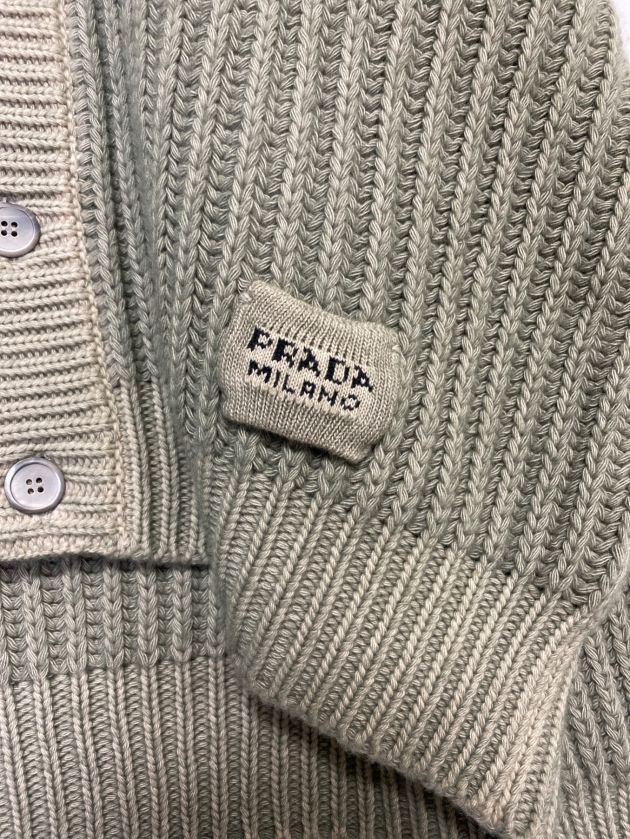 PRADA ウールカシミヤカーディガン UMG051 S211 ♯48 グレー 中古・古着通販】PRADA (プラダ) ウールカシミヤカーディガン オリーブ