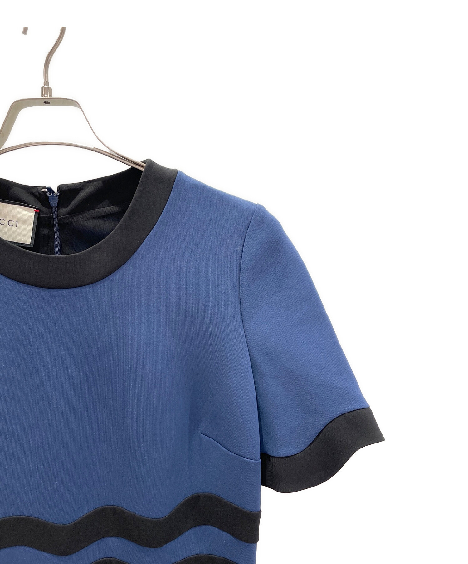 GUCCI 半袖ワンピース ネイビー 中古・古着通販】GUCCI (グッチ) スカラップフレアワンピース ネイビー