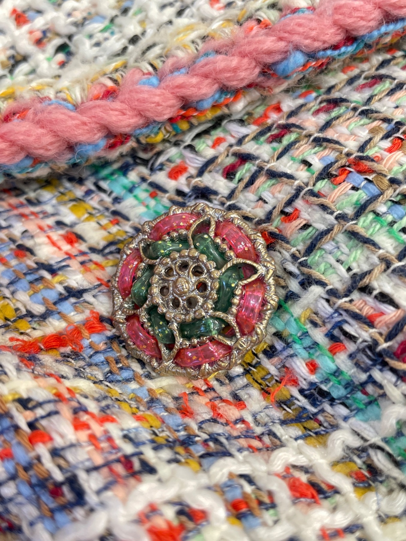 中古・古着通販】CHANEL (シャネル) ツイードセットアップスーツ