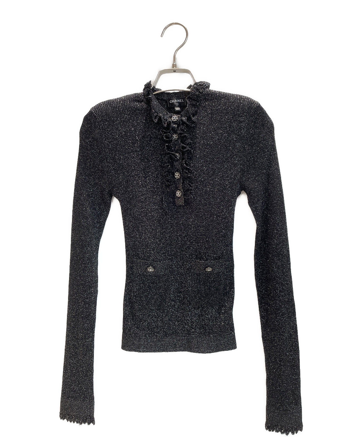 ⭐︎未使用タグ付き⭐︎シャネルCHANEL フリル　ニット　34 中古・古着通販】CHANEL (シャネル) ココマークボタンフリルラメニット