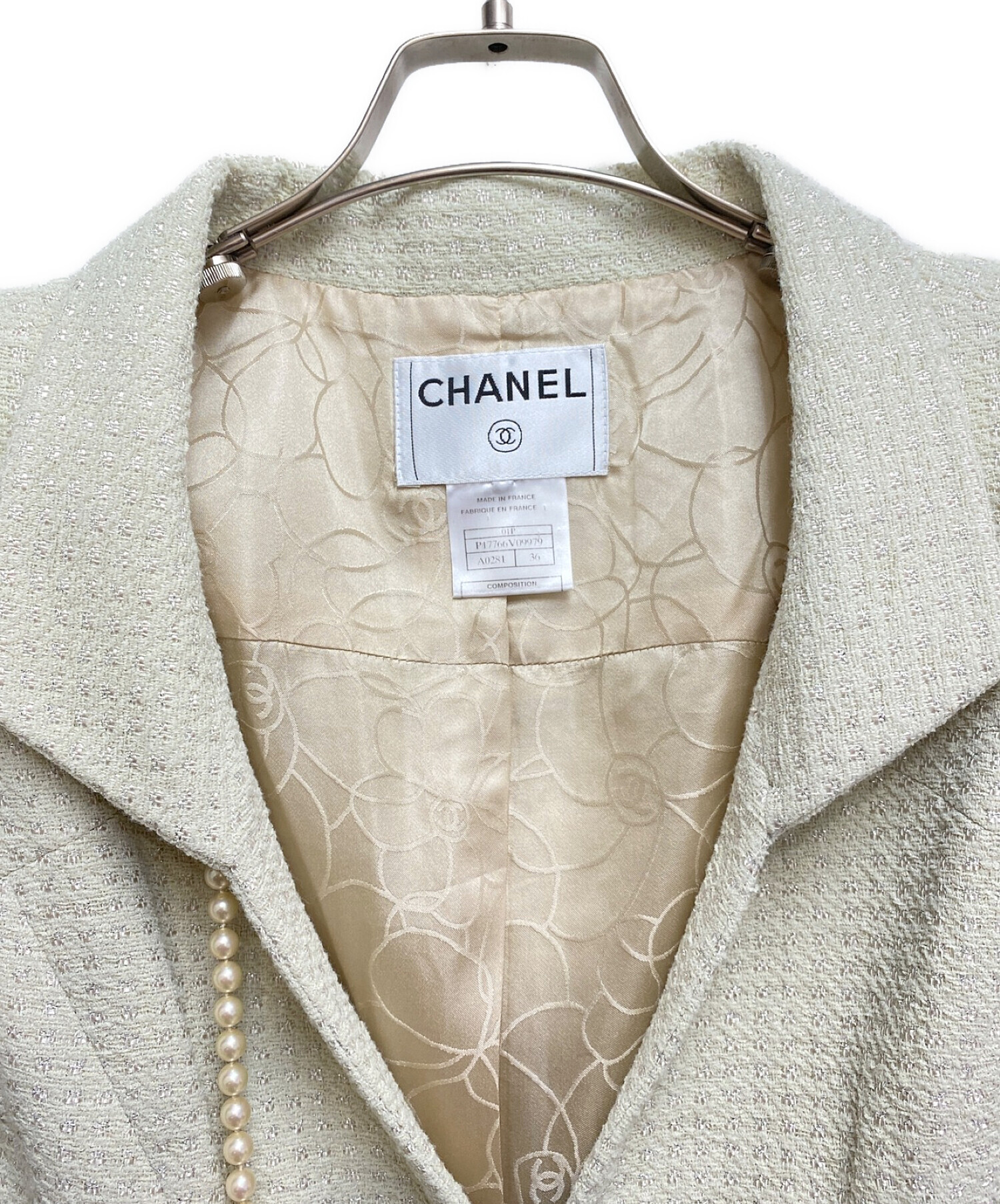 シャネル CHANEL 36 セットアップスーツ　試着のみ 中古・古着通販】CHANEL (シャネル) セットアップスーツ アイボリー
