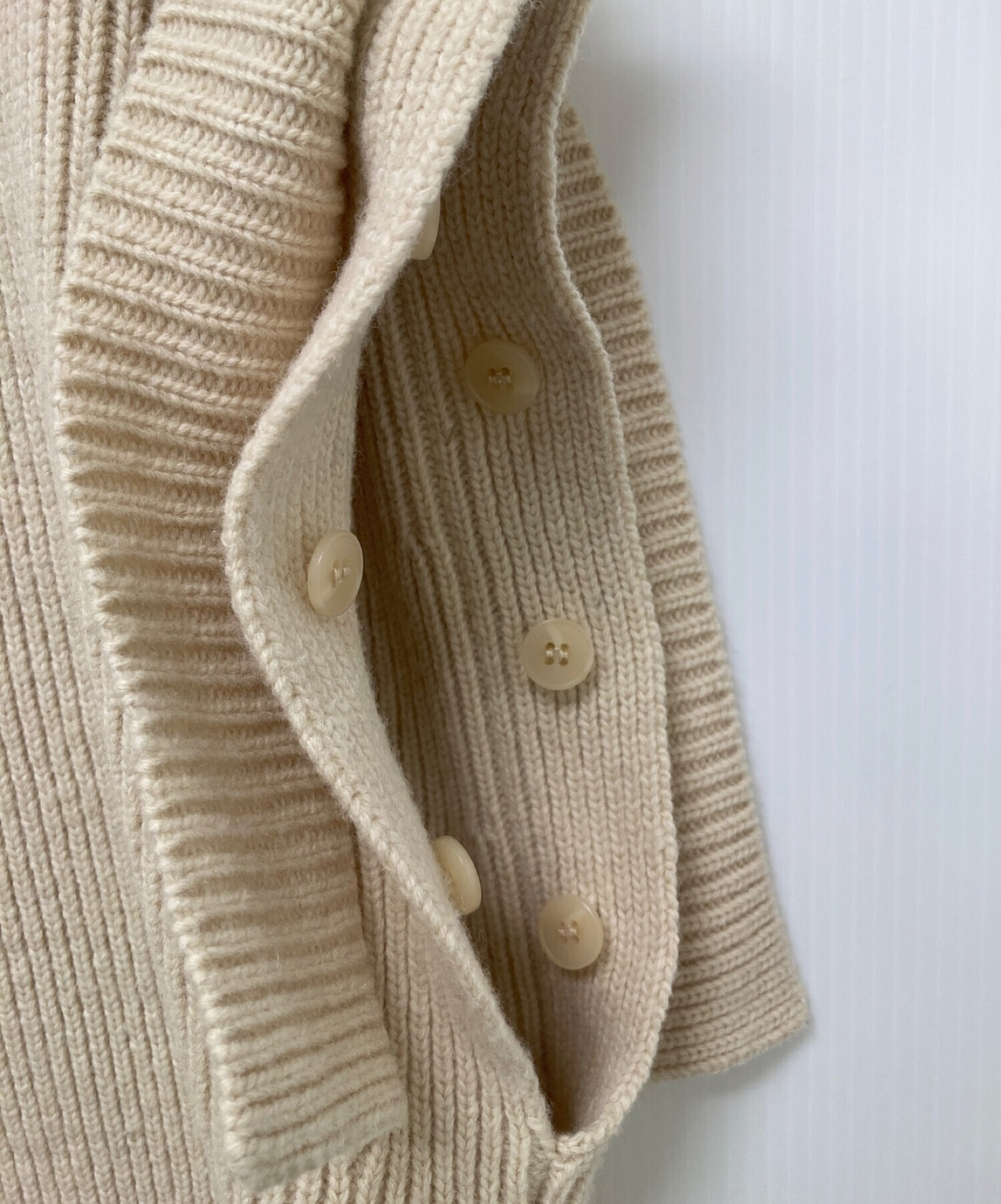 中古・古着通販】CLANE (クラネ) 2WAY SLANT KNIT TOPS 中古・古着通販】CLANE (クラネ) 2WAY SLANT KNIT TOPS