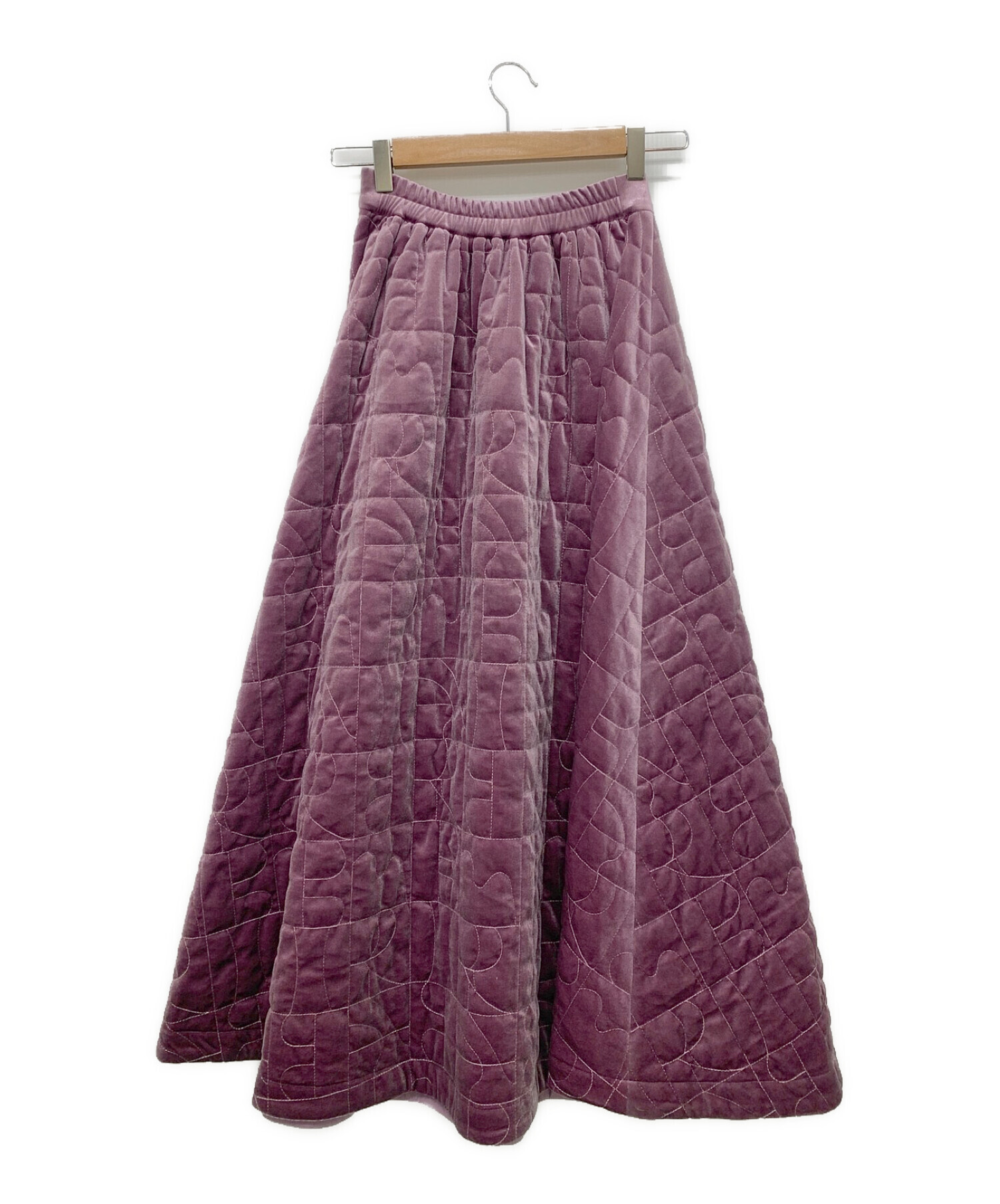 中古・古着通販】AMERI (アメリ) UND MOTIF VELOUR QUILTING 中古・古着通販】AMERI (アメリ) UND MOTIF VELOUR QUILTING