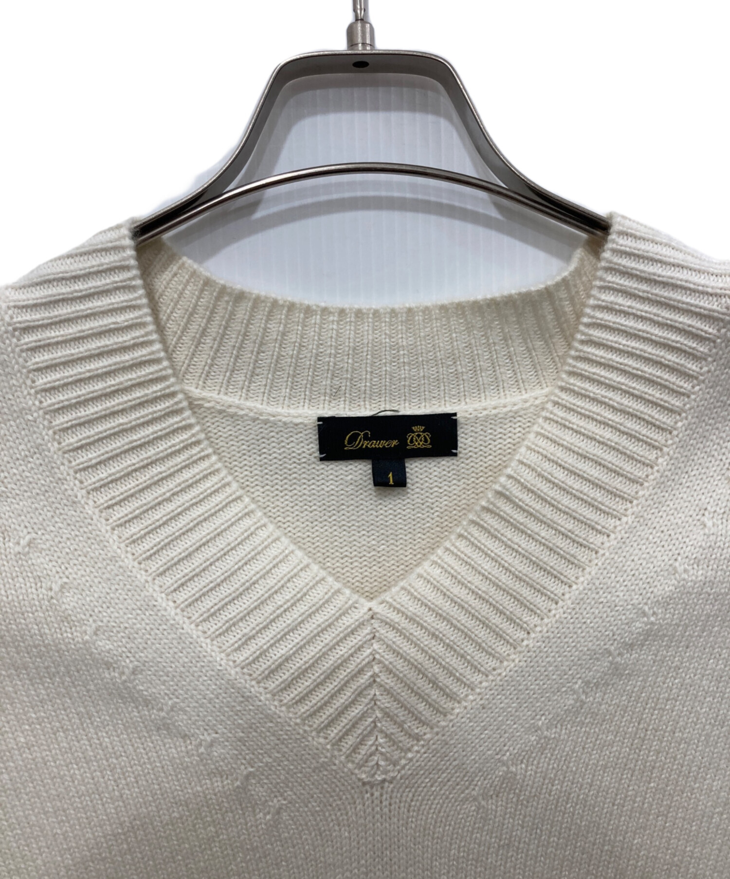 美品✨Drawer カシミヤコットン天竺編みニット　ホワイト 美品✨Drawer カシミヤコットン天竺編みニット ホワイト - メルカリ