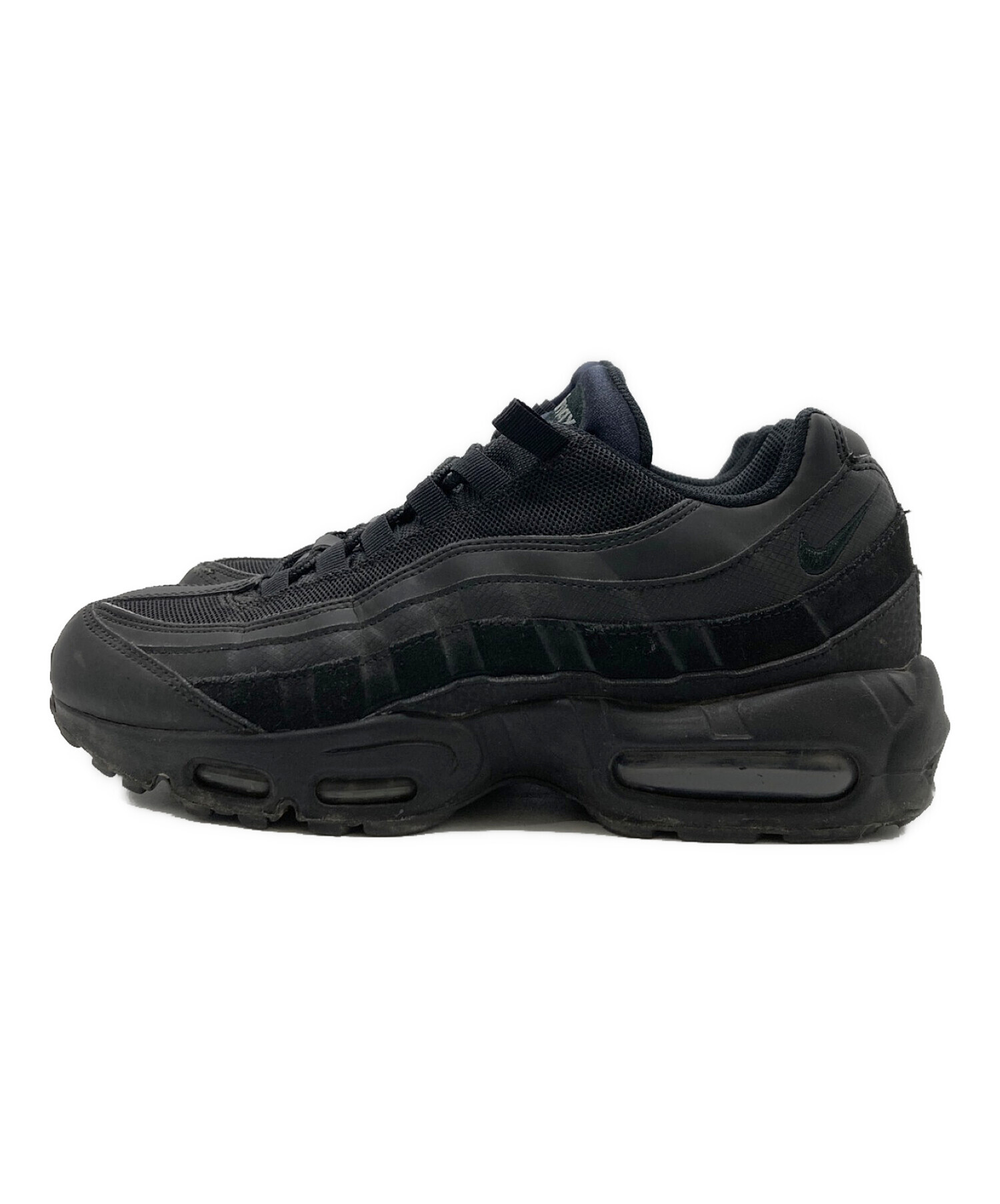 美品✨Nike Air Max 95 Essential Black 26cm 中古・古着通販】NIKE (ナイキ) AIR MAX 95 ESSENTIAL ブラック サイズ