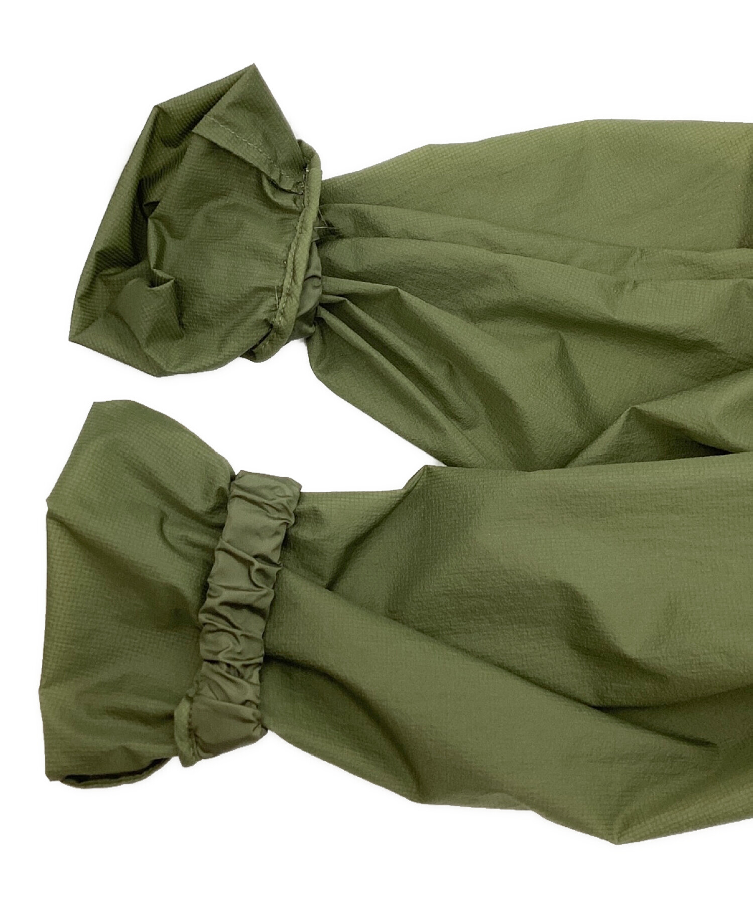 モンクレール MONCLER ★ ナイロン ジャケット レディース オリーブ色 中古・古着通販】MONCLER (モンクレール) ROSELEND ナイロンジャケット