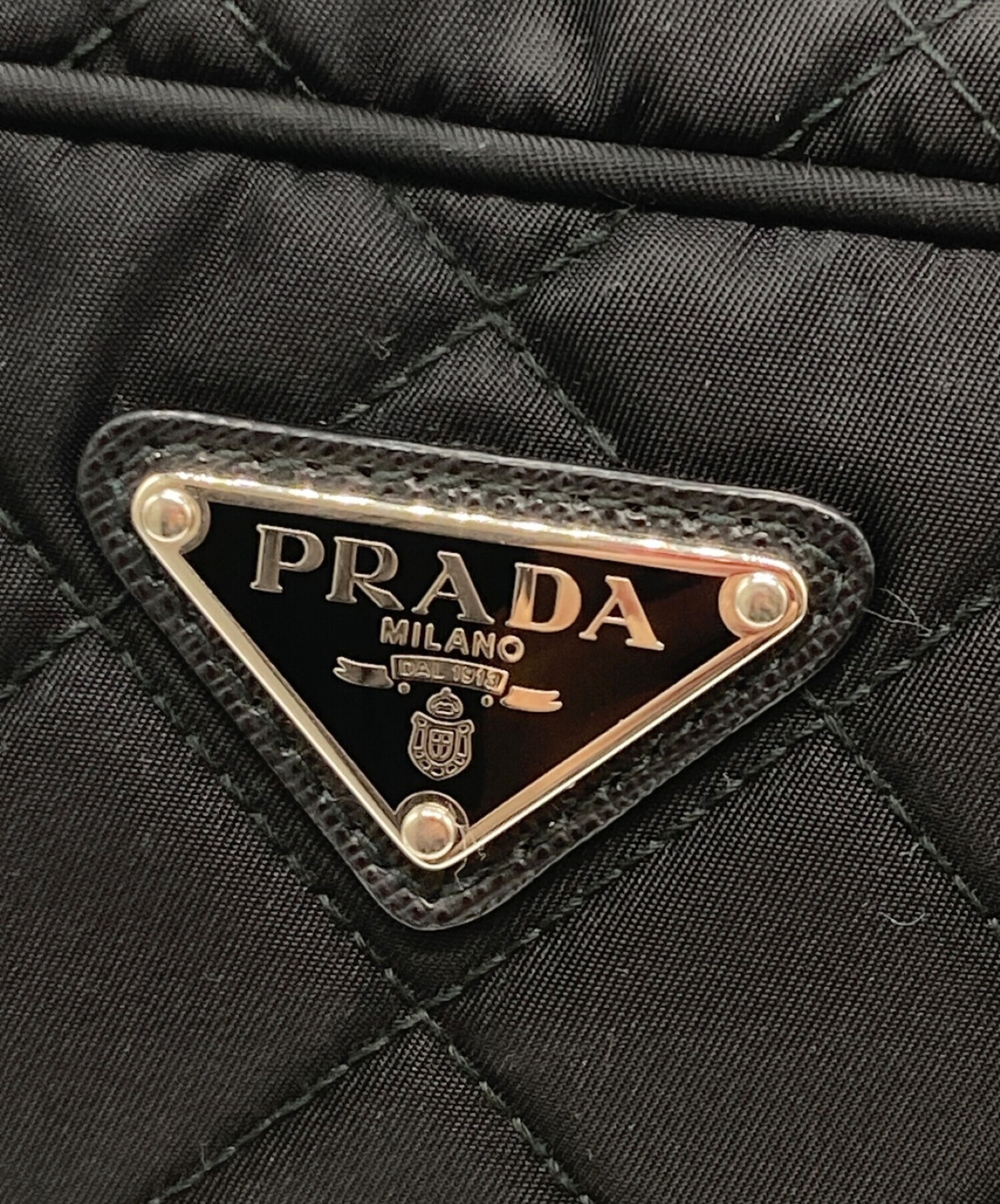 中古・古着通販】PRADA (プラダ) キルティングショルダーバッグ