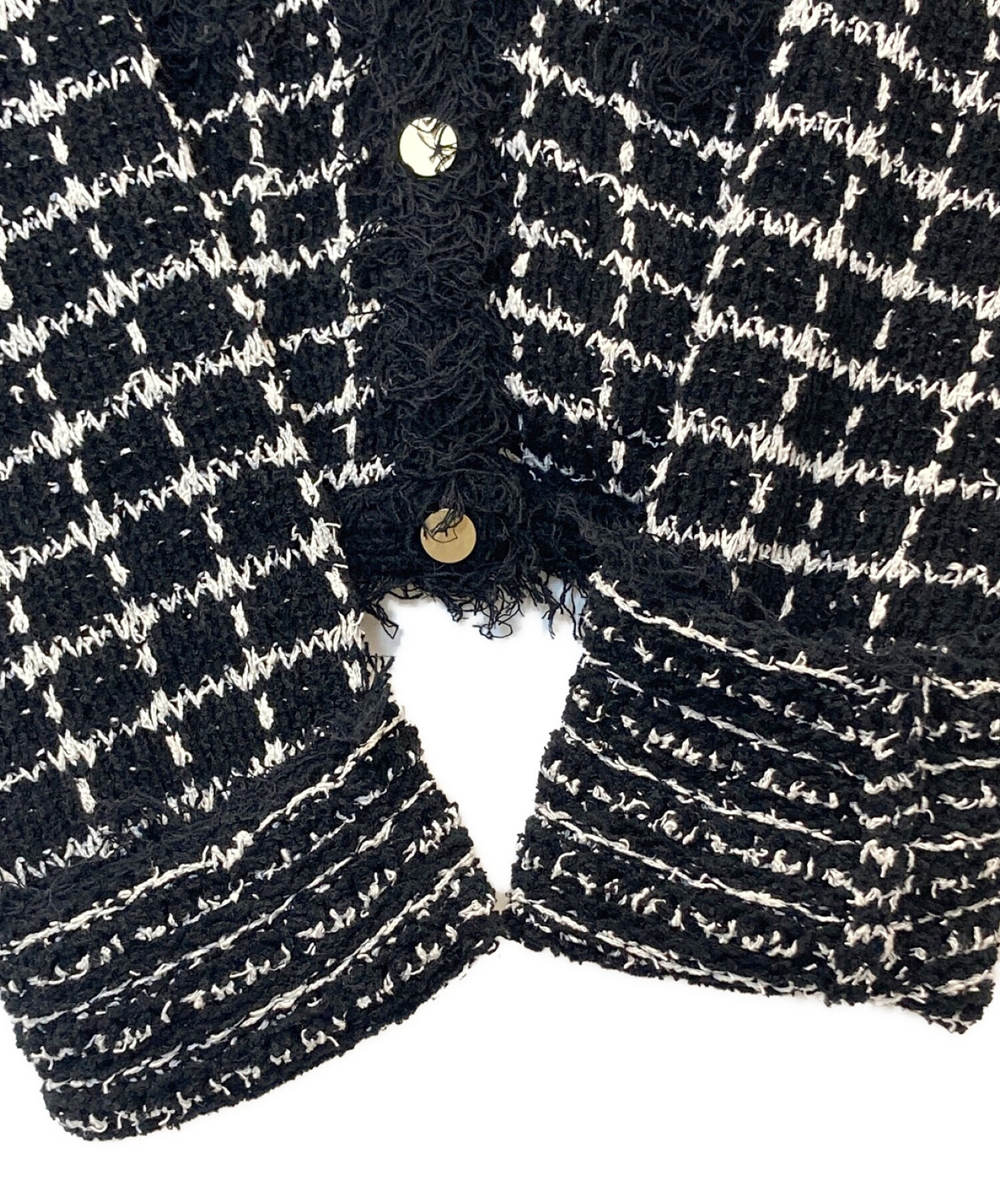 新品未使用！(定価¥63,800)マルティニーク　ツイードジャケット 新品未使用！(定価¥63,800)マルティニーク ツイードジャケット