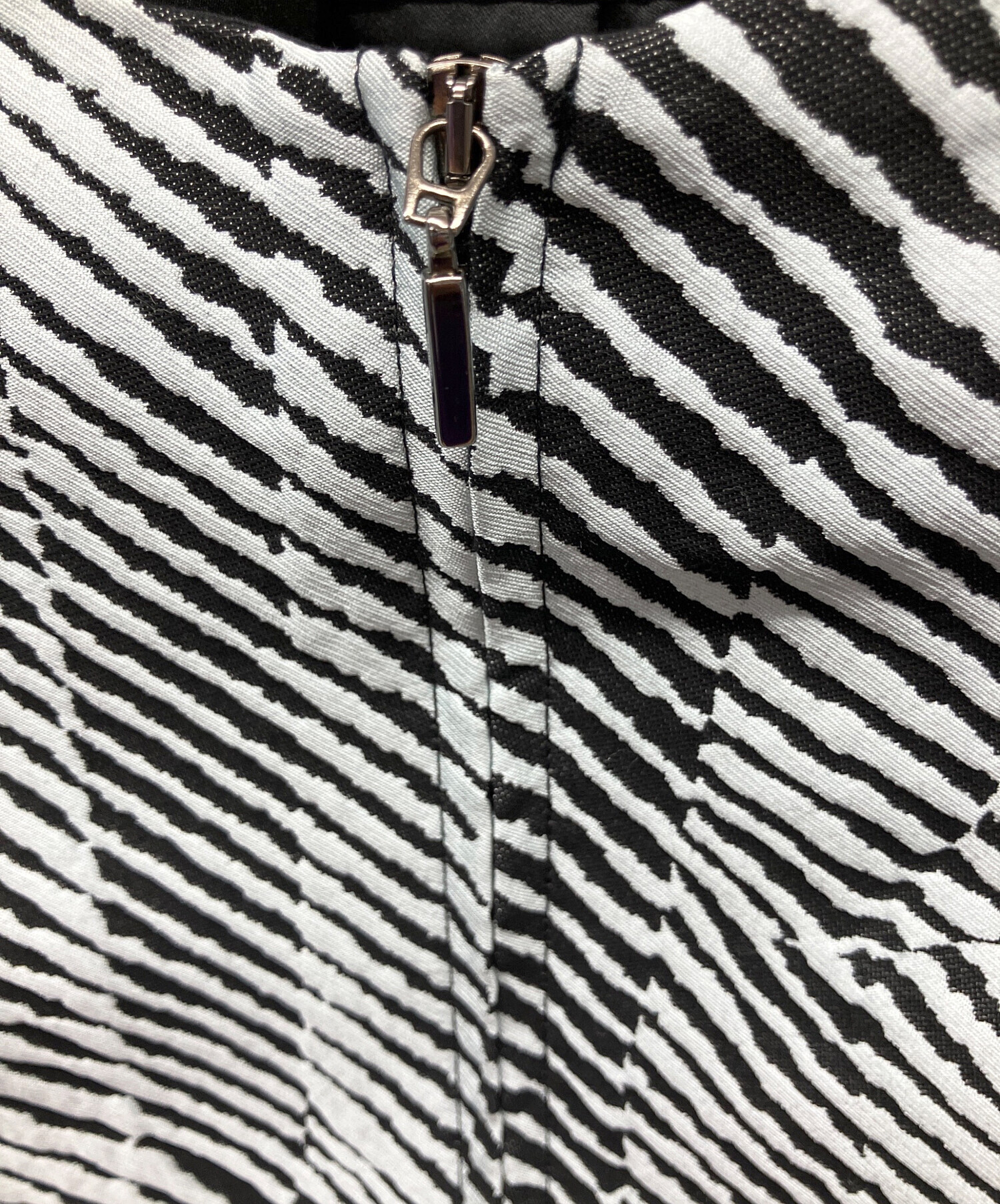 【美品】EMPORIO ARMANIジップジャケット EMPORIO ARMANI エンポリオアルマーニ ナイロンジャケット 6D1B64