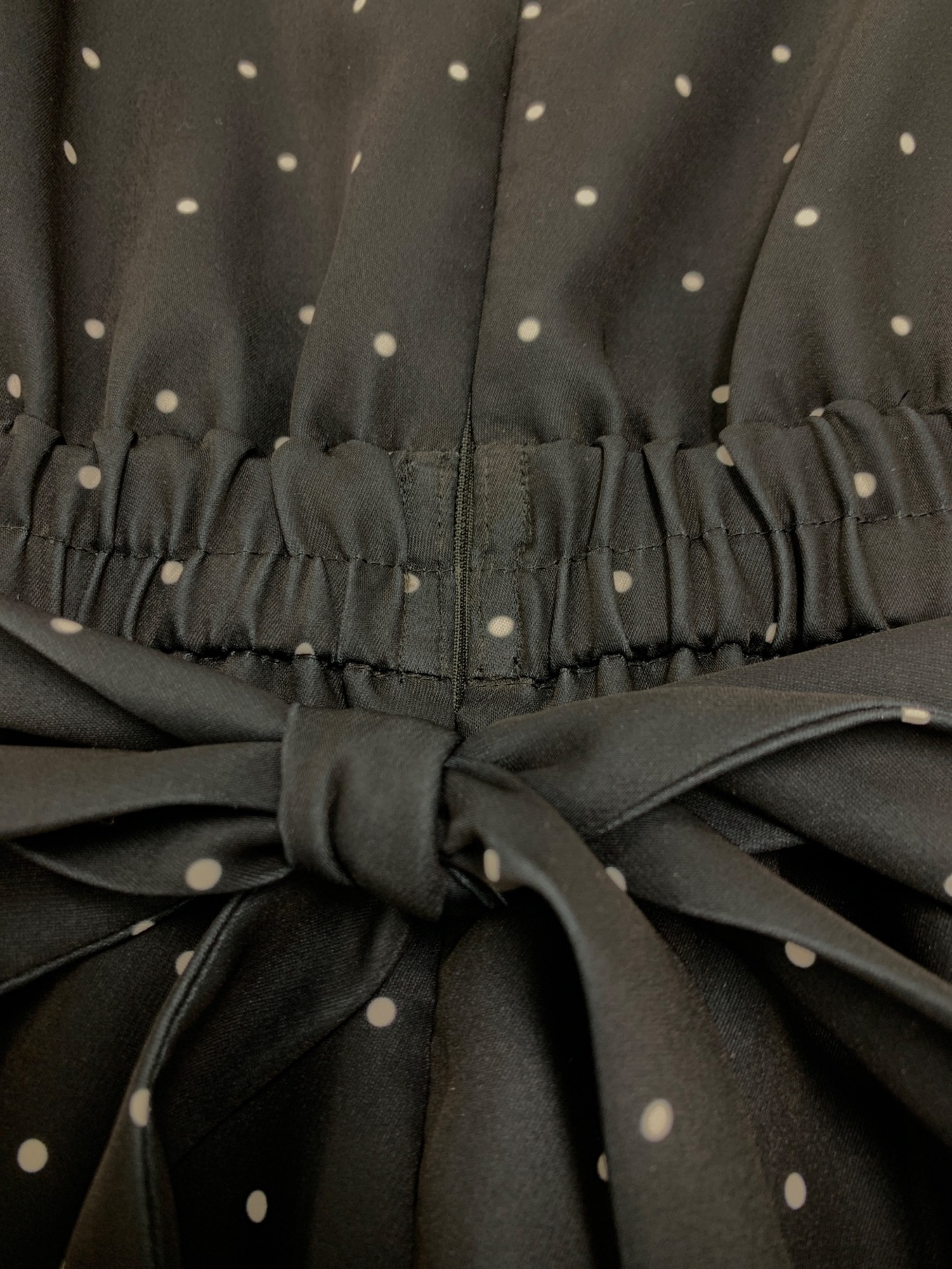 美品 JUSGLITTY 完売 ジャスグリッティー パフ袖 ドット柄 美品