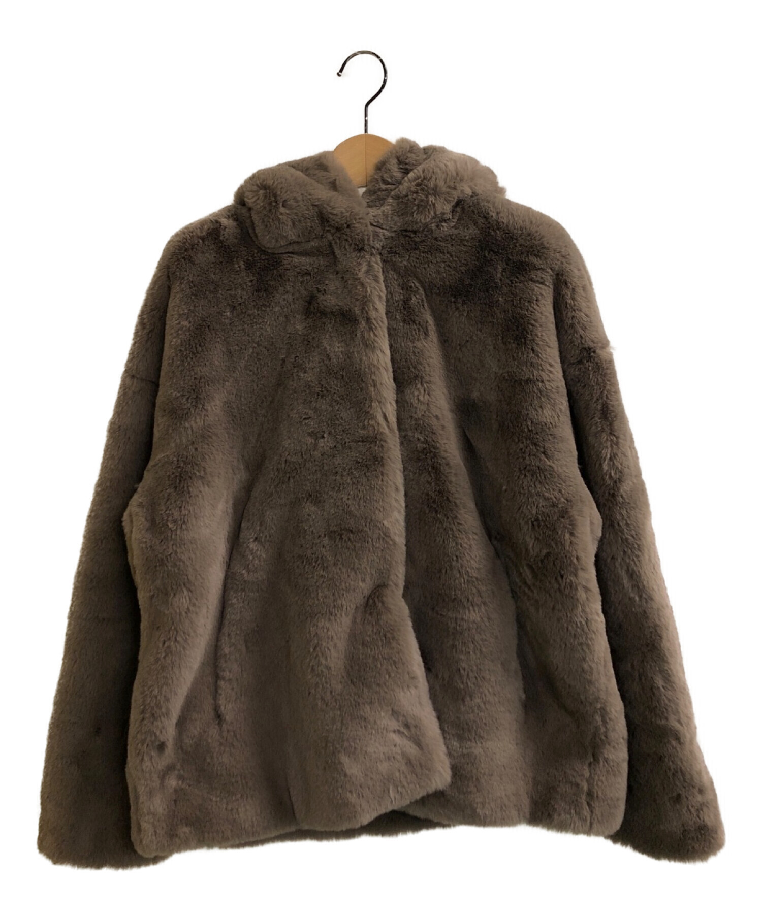美品 【Jakke / ジャッキー】DAISY エコファー ジャケット 38 中古・古着通販】Jakke (ジャッキー) Daisy Faux Fur Coat