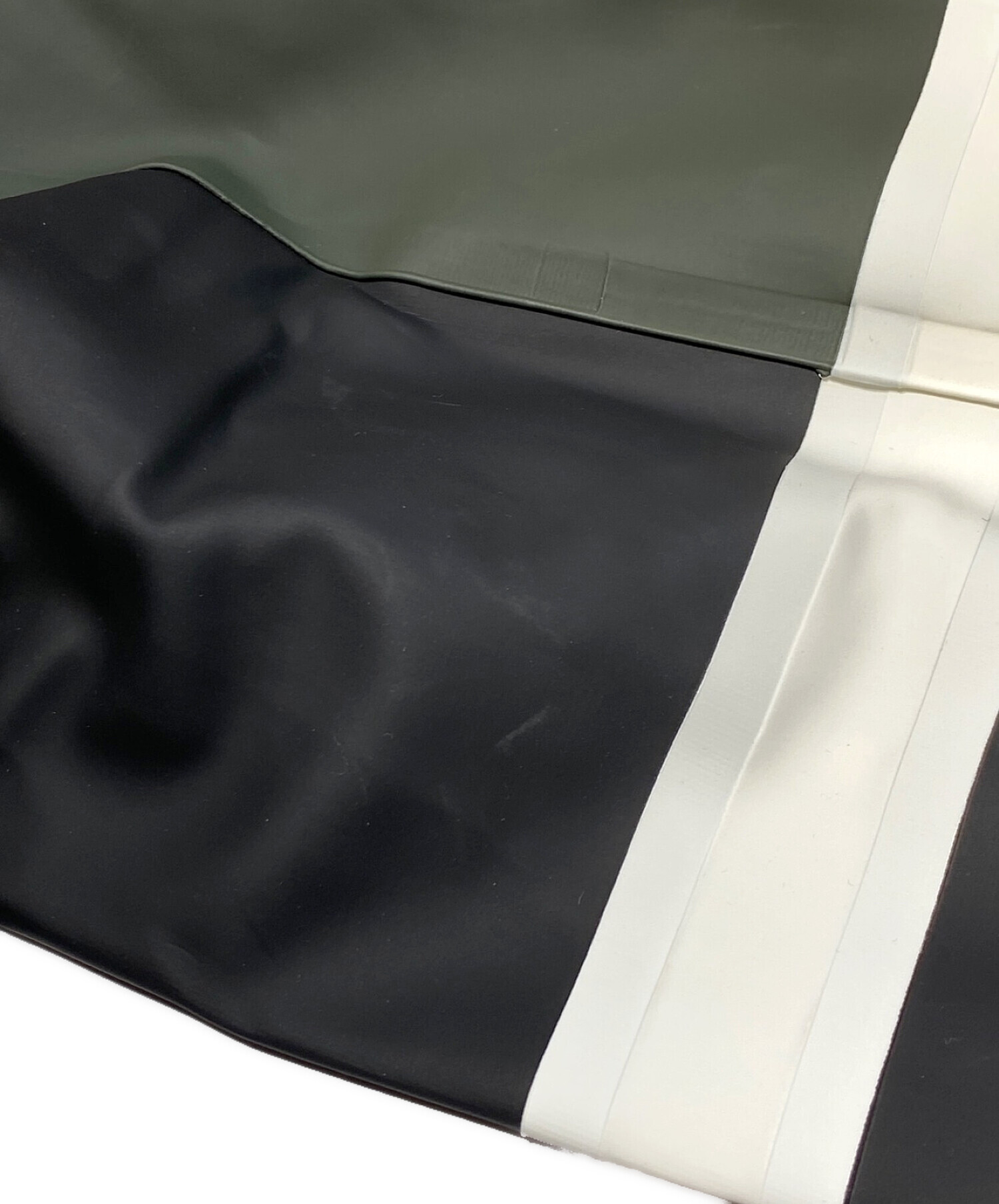 中古・古着通販】MARNI (マルニ) STUTTERHEIM (ストゥッテルハイム