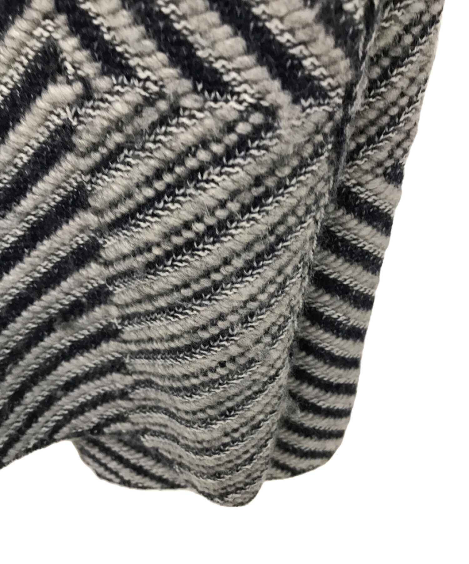 中古・古着通販】DES PRES (デ プレ) インレーニットVネック