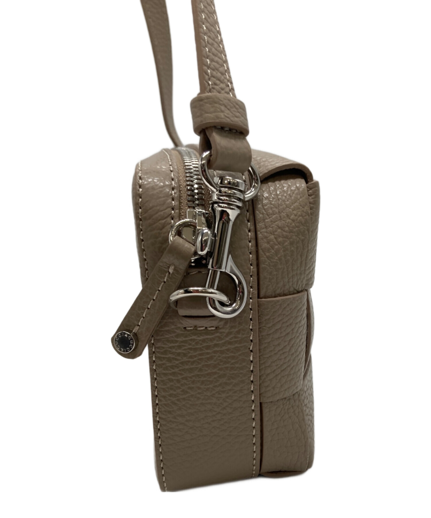 中古・古着通販】IACUCCI (イアクッチ) ベルタ XS CERVO グレージュ