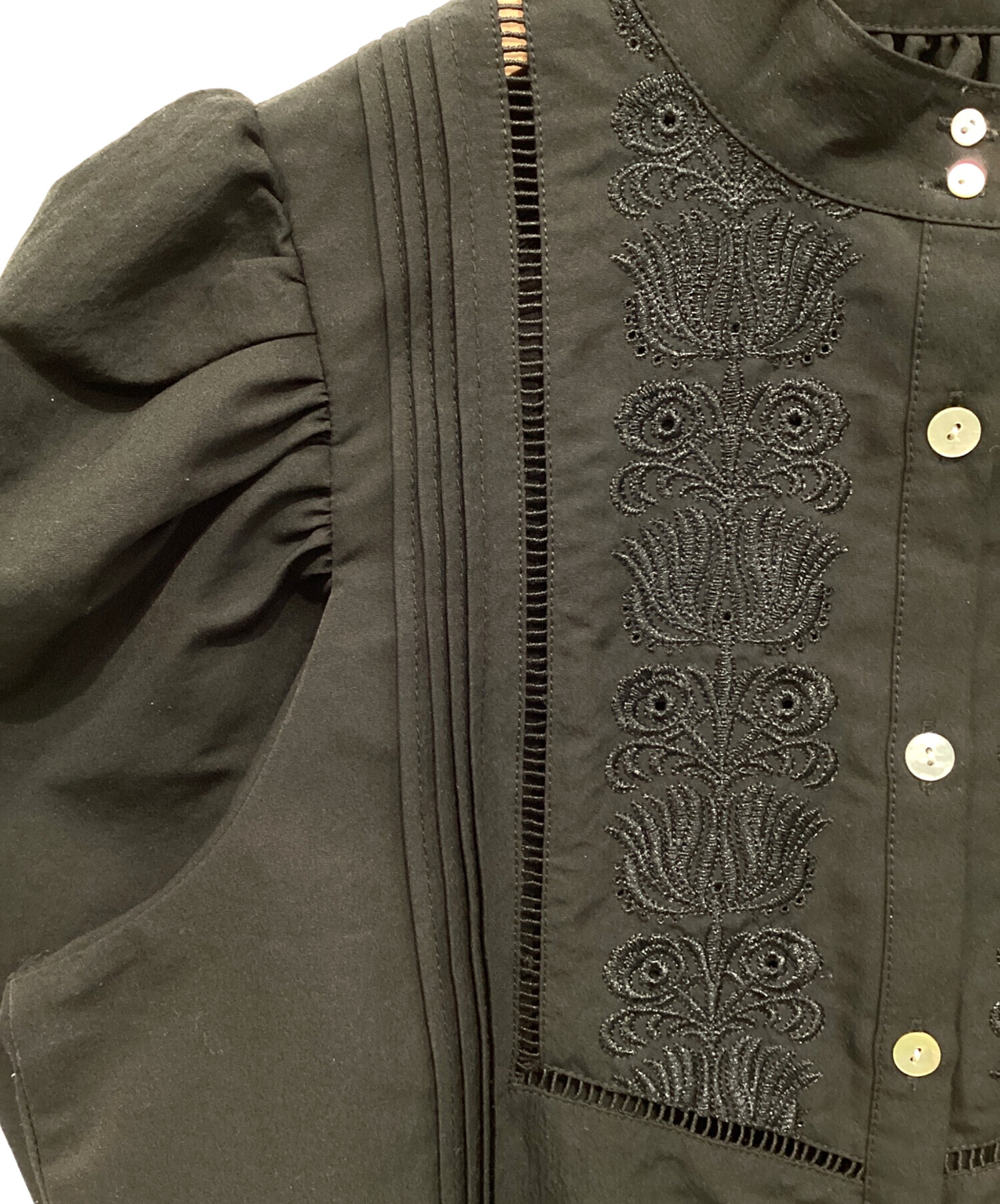 中古・古着通販】Ameri (アメリ) UND POWER SHOULDER LACE BLOUSE