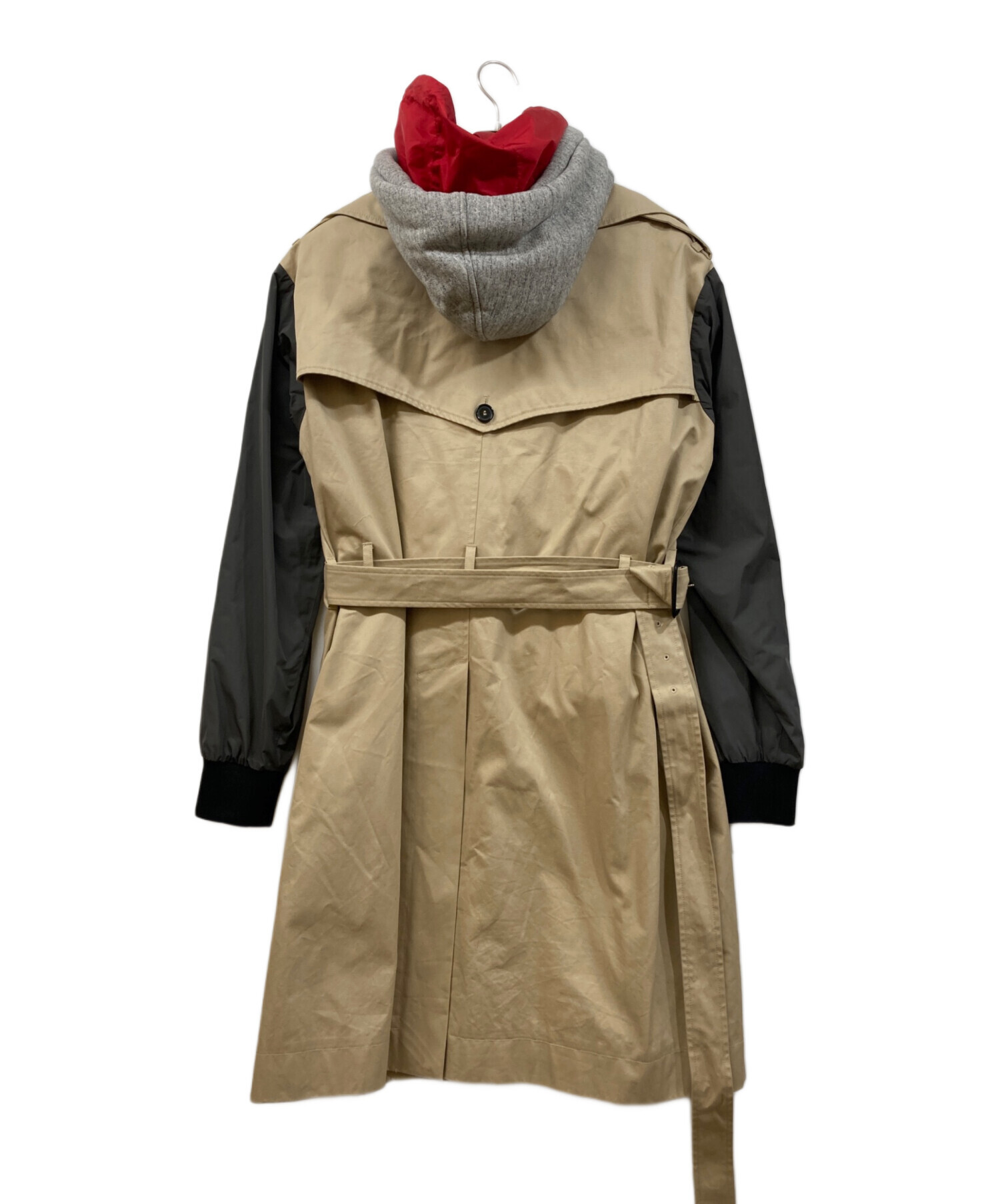 中古・古着通販】DSQUARED2 (ディースクエアード) フード 中古・古着通販】DSQUARED2 (ディースクエアード) フード