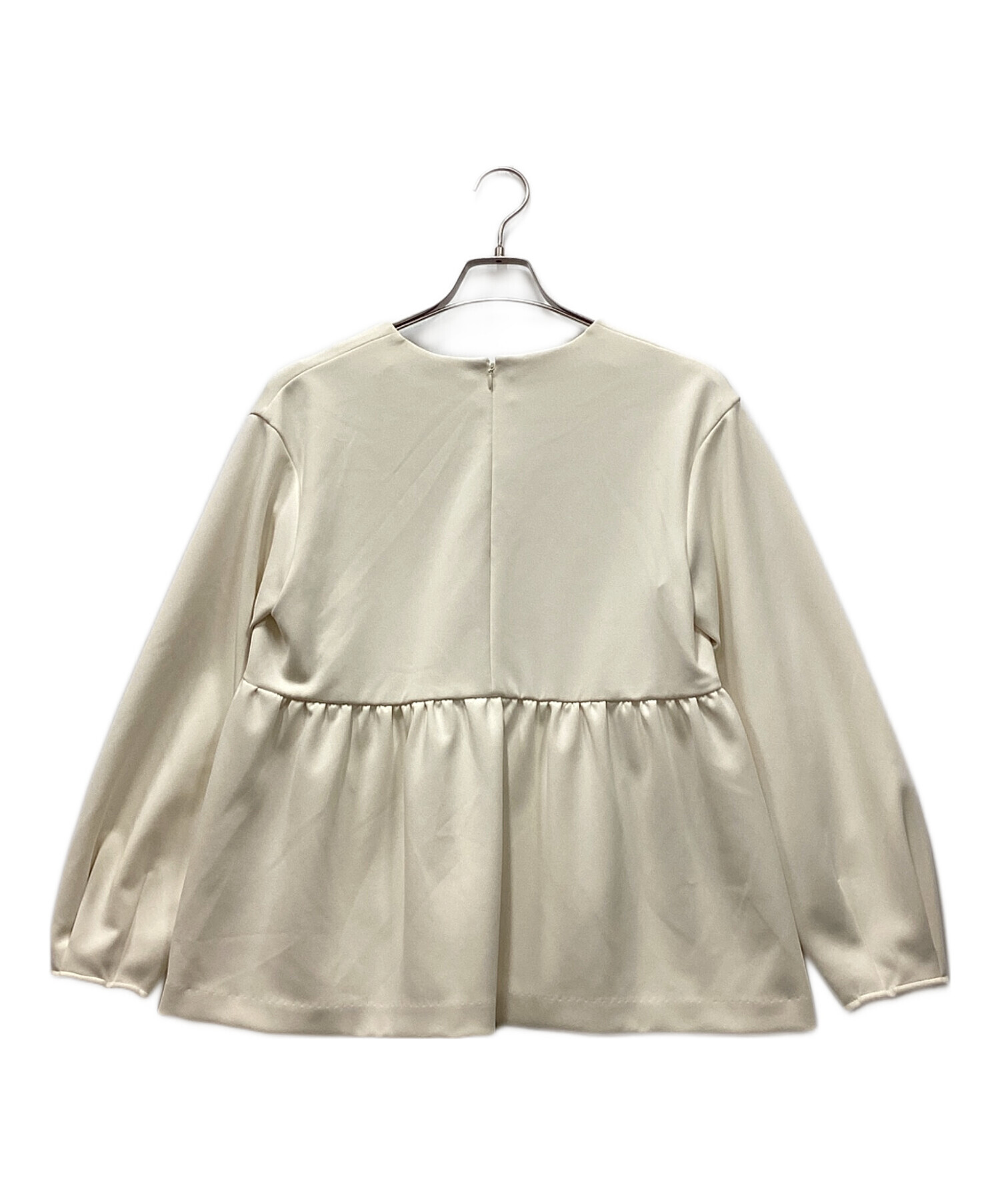 【未使用お値下げ】UNITED　ARROWS　SPONGYパールモチーフトップス KUMAGAIのスタッフボイス｜ユナイテッドアローズ公式通販 - UNITED