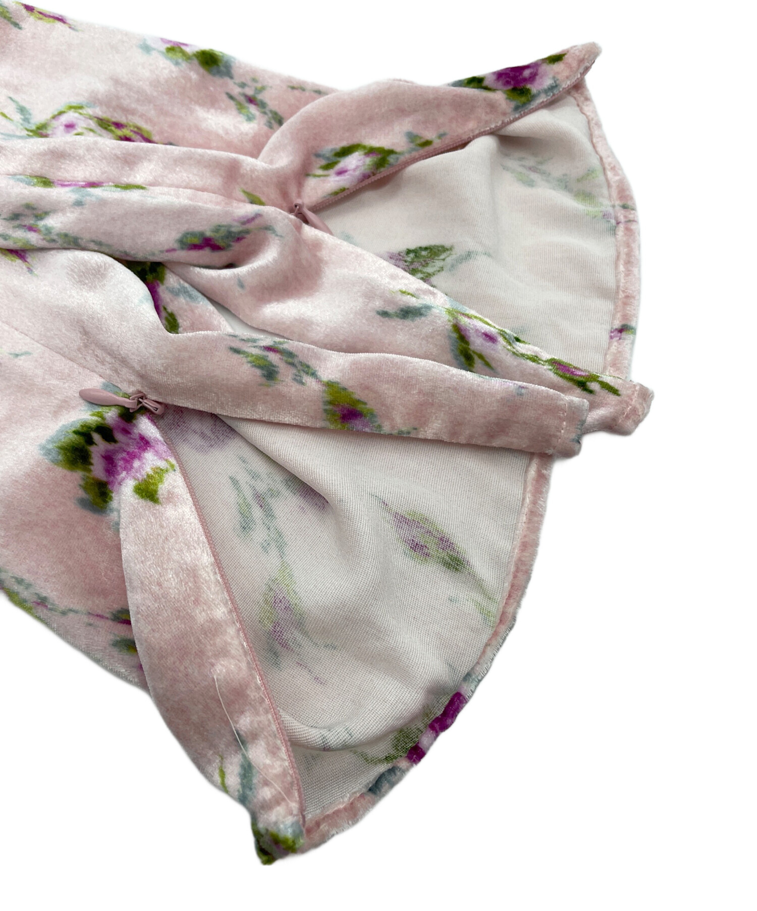 VALENTINO 半袖ワンピース お花モチーフ 40サイズ 楽天市場】【ドンドン見直し】極美品☆正規品 VALENTINO