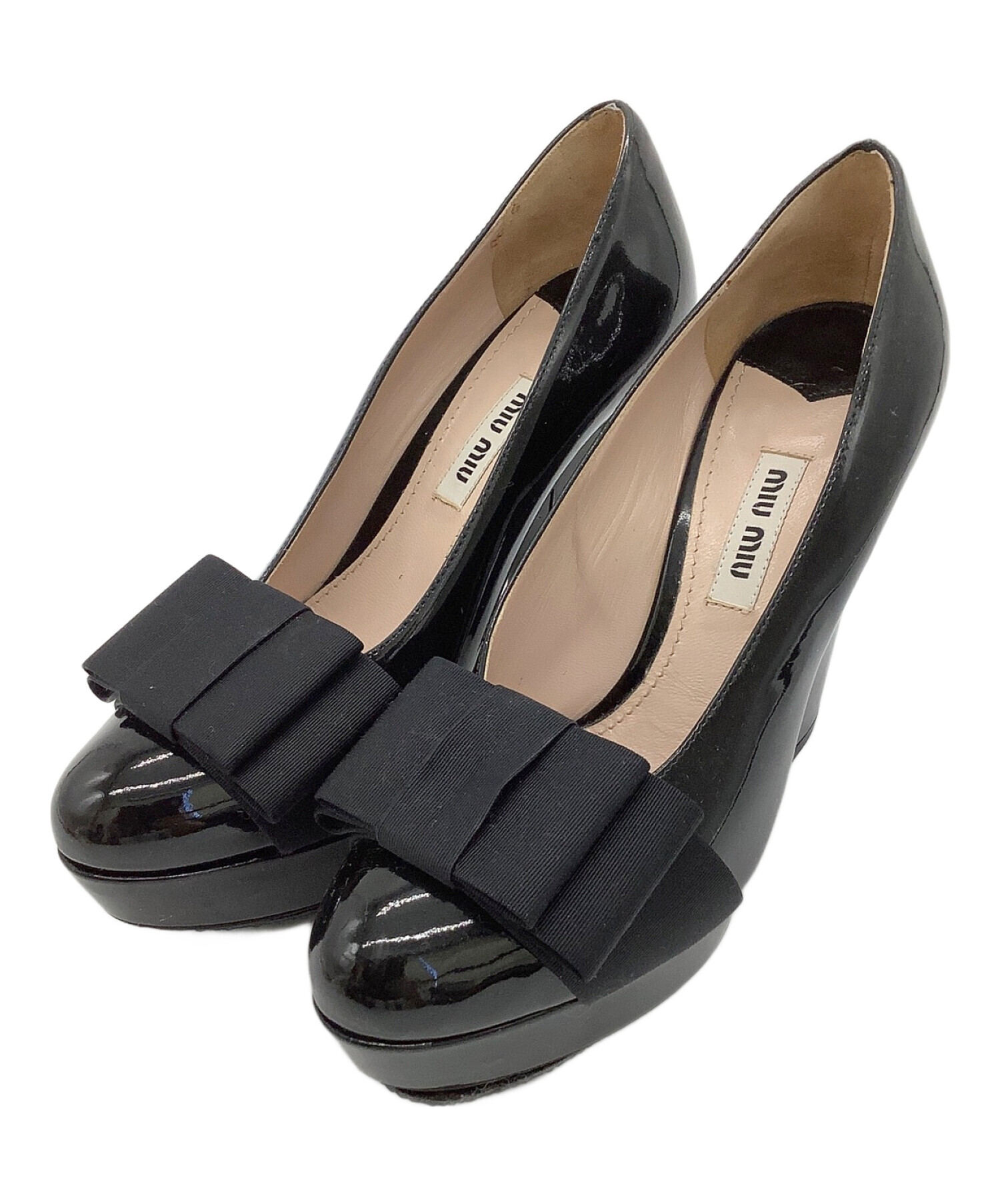 中古・古着通販】MIU MIU (ミュウミュウ) エナメルパンプス ブラック