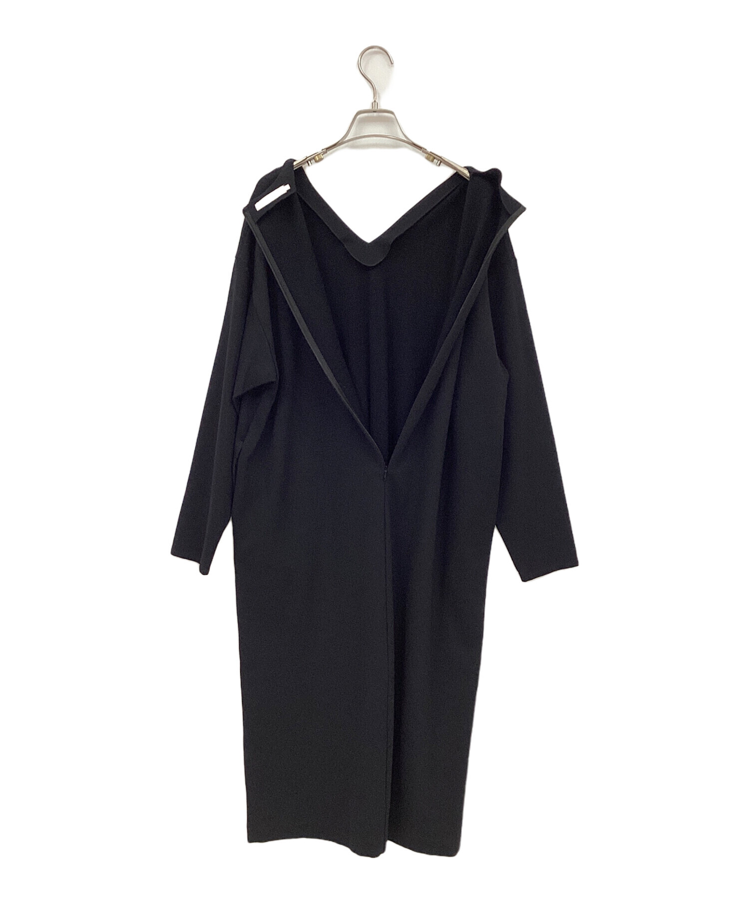 中古・古着通販】icB (アイシービー) ストレッチポンチ Vネック