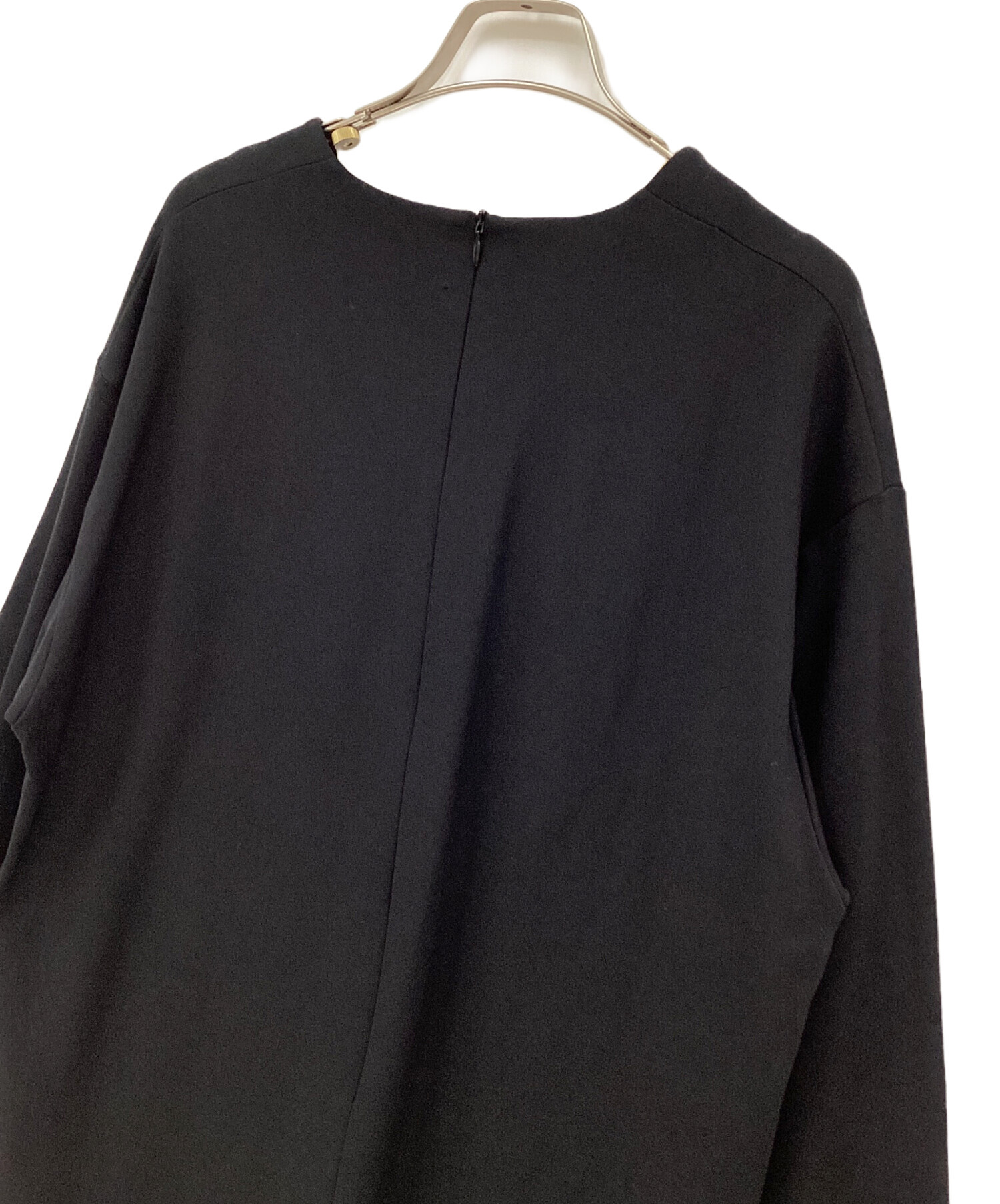 中古・古着通販】icB (アイシービー) ストレッチポンチ Vネック