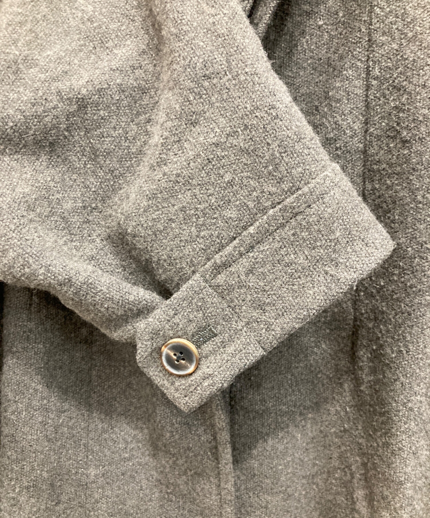 中古・古着通販】Essay (エッセイ) CAPE COAT グレー サイズ:S