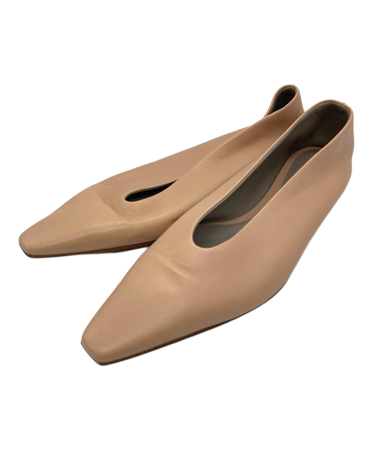 ボッテガBottegaベージュ アーモンドフラットシューズ新品未使用 中古・古着通販】BOTTEGA VENETA (ボッテガベネタ) アーモンドフラット