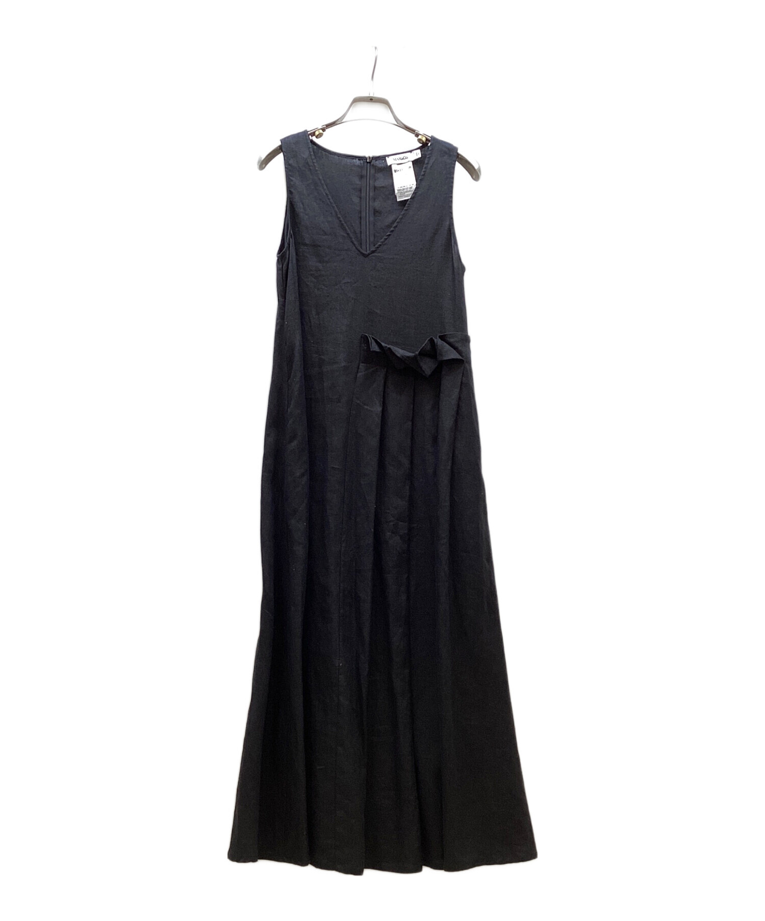 MaxMara ノースリーブのは膝丈デザインワンピース　黒　36 セクシー 中古・古着通販】MaxMara (マックスマーラ) ノースリーブワンピース