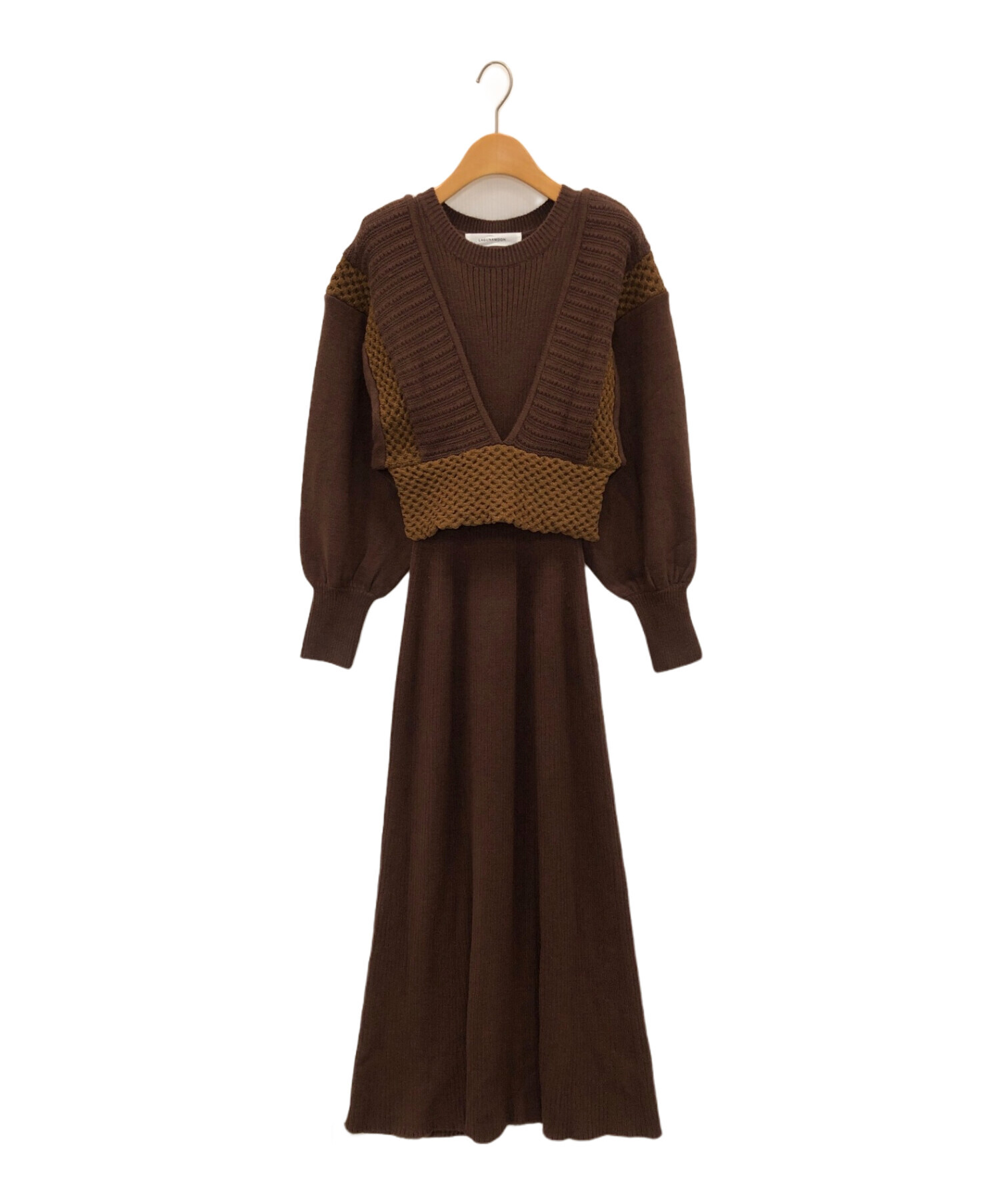 ラグナムーン　ニットワンピース LAGUNAMOON（ラグナムーン）の「カラーネックタイトニットワンピース