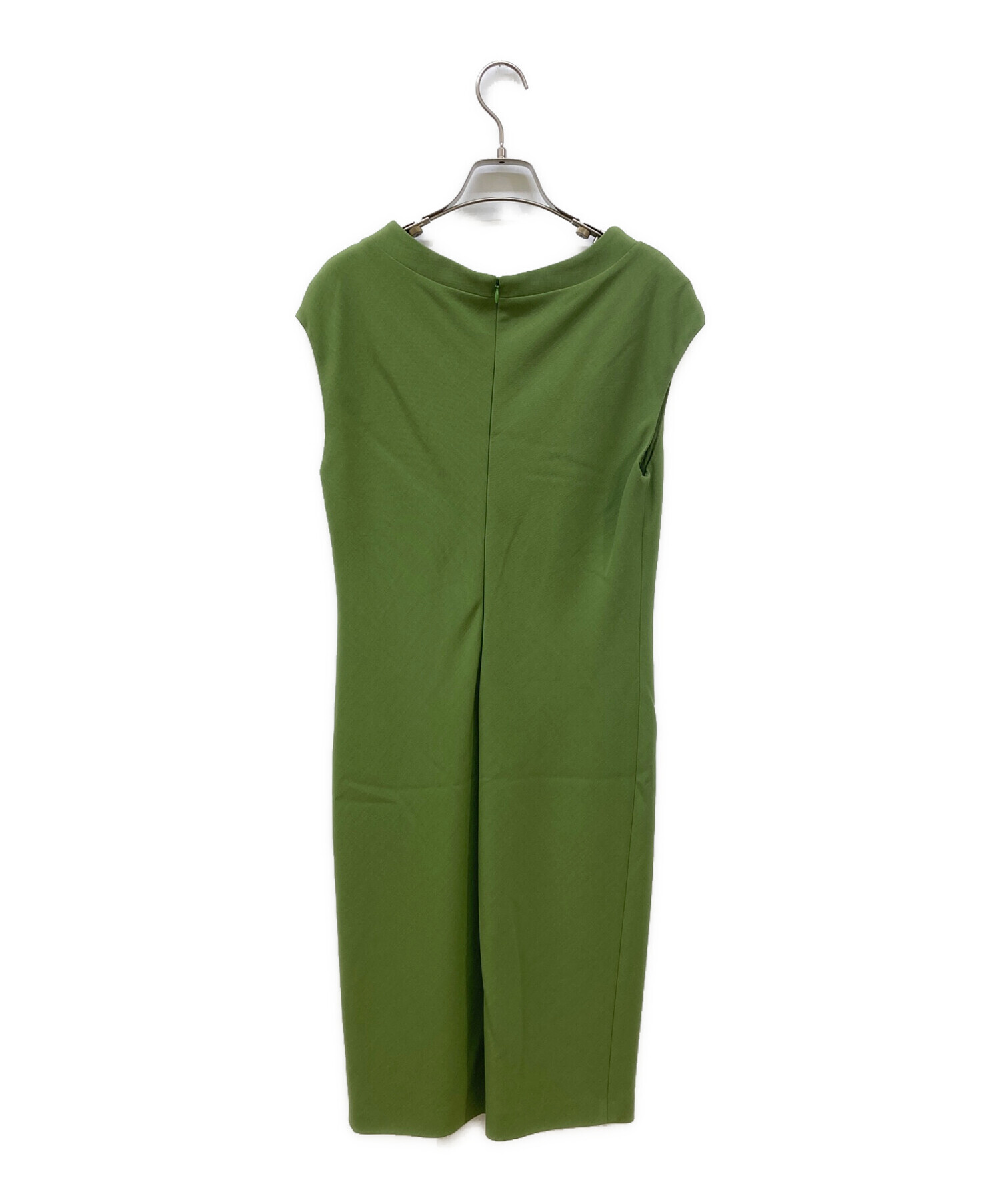 再値下げ☆新品タグ付き☆MaxMara ☆美光沢グリーン ワンピース サイズ42 中古・古着通販】MaxMara (マックスマーラ) フレンチスリーブ