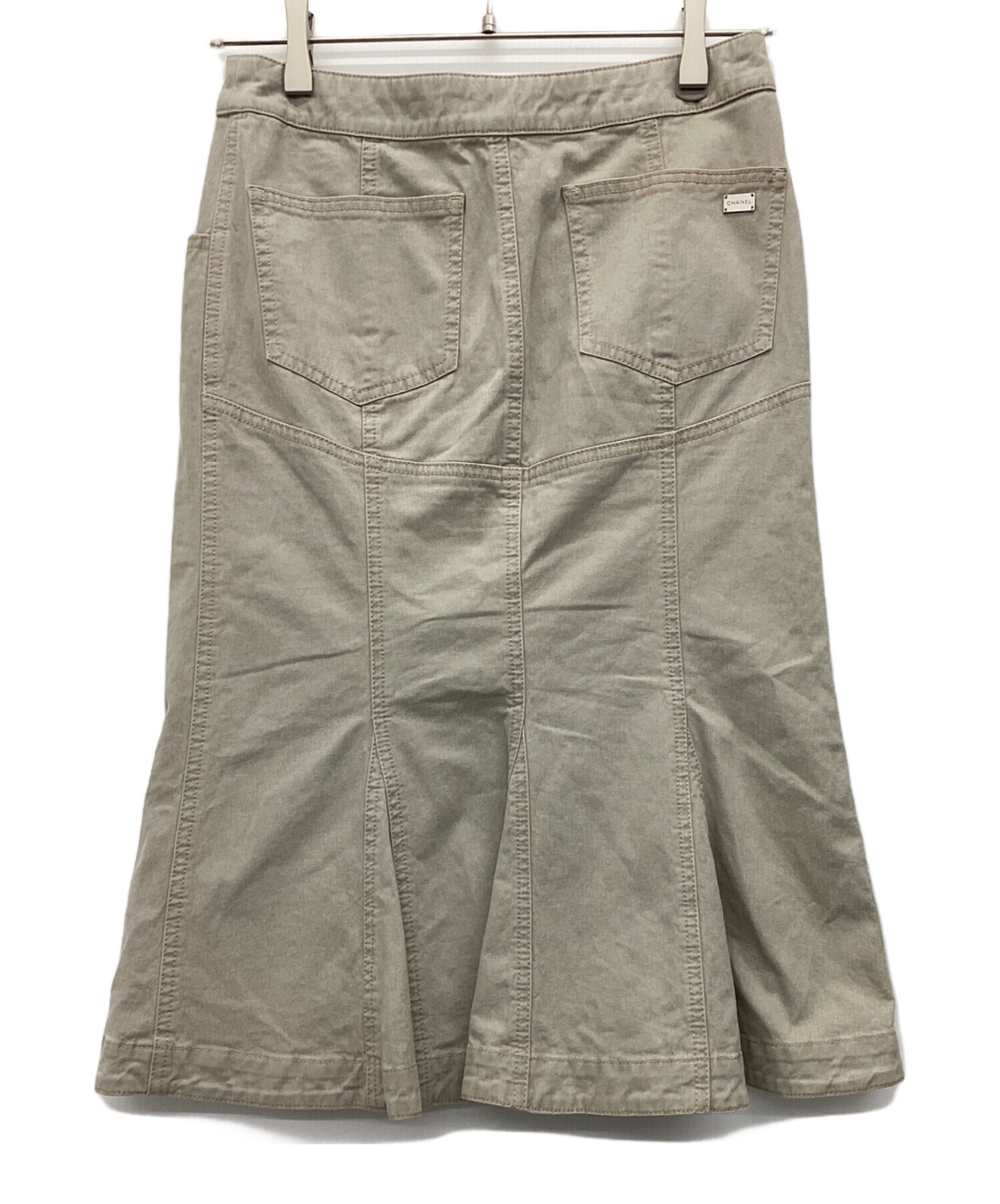 中古・古着通販】CHANEL (シャネル) スカート ベージュ サイズ 中古・古着通販】CHANEL (シャネル) スカート ベージュ サイズ