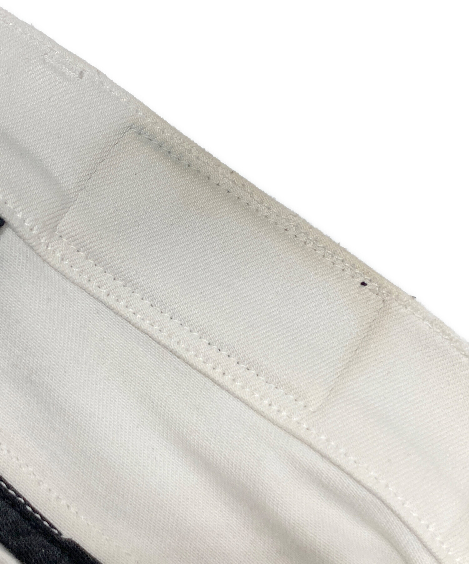 中古・古着通販】AMIRI (アミリ) ダメージ加工デニムパンツ ホワイト